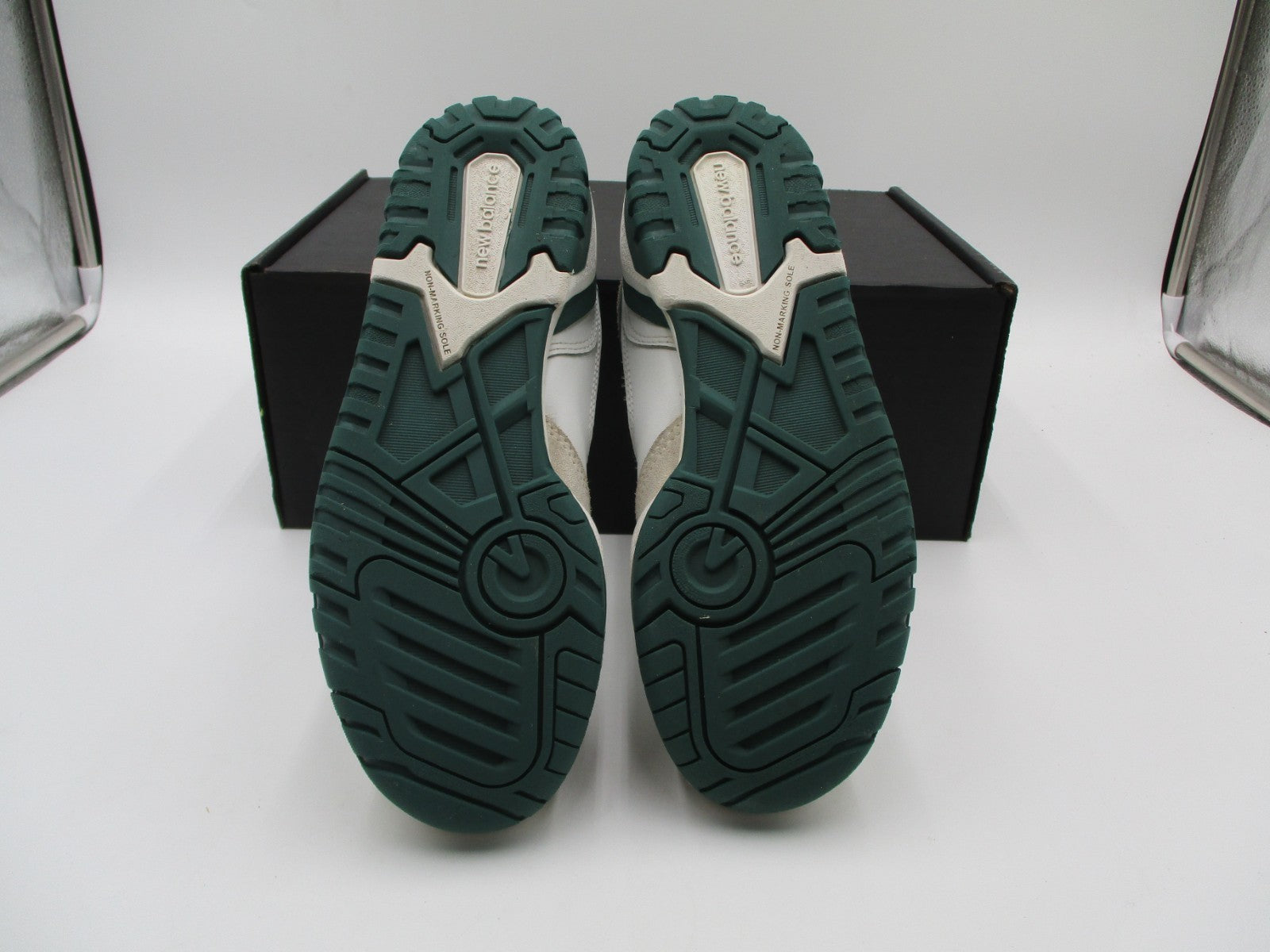 New Balance 550 White Green GSB550TA Youth Size 5Y Leather Suede Retro (1B5)5