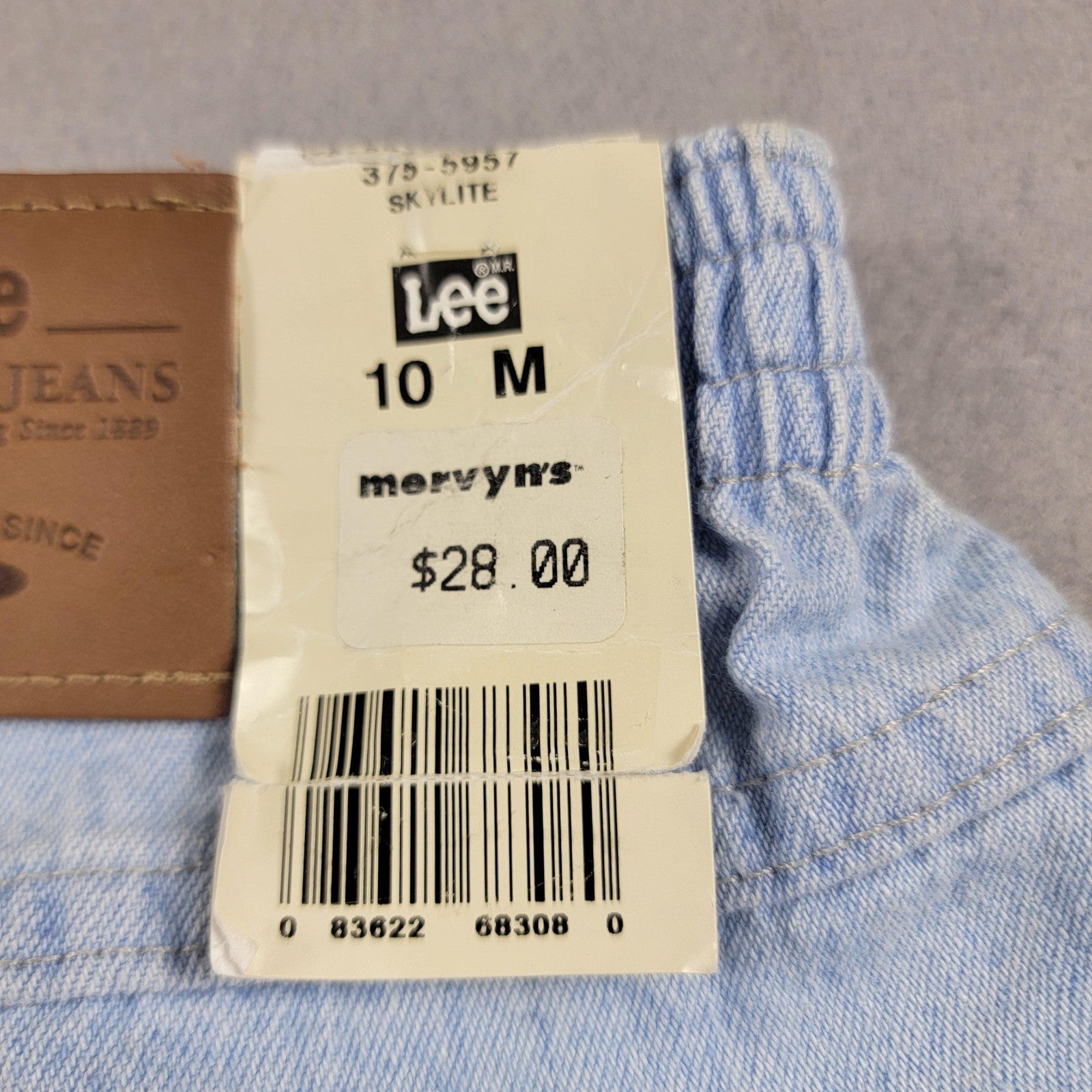 Lee Shorts Womens 10 Blue Denim Side Elastic Light Wash NWT Five Pocket Skylite4