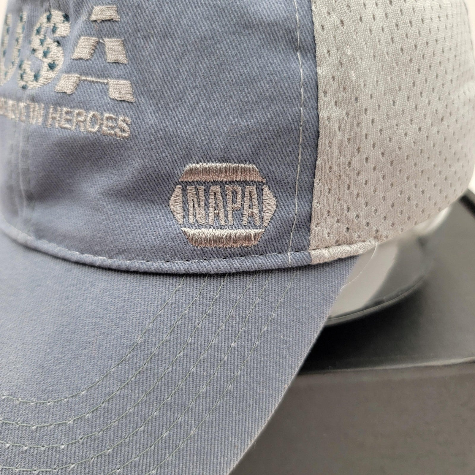 NAPA USA Hat Cap Strap Back Blue Gray Mesh Embroidered Trucker Patriotic Mens2