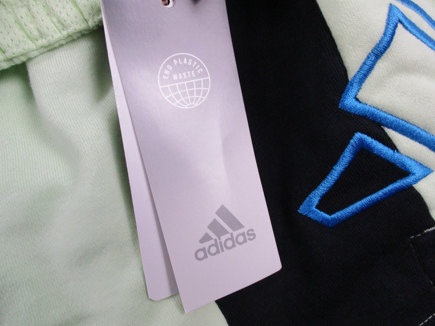 Adidas Hoop York City Sweat Shorts Womens XS Green Basketball New HB0690