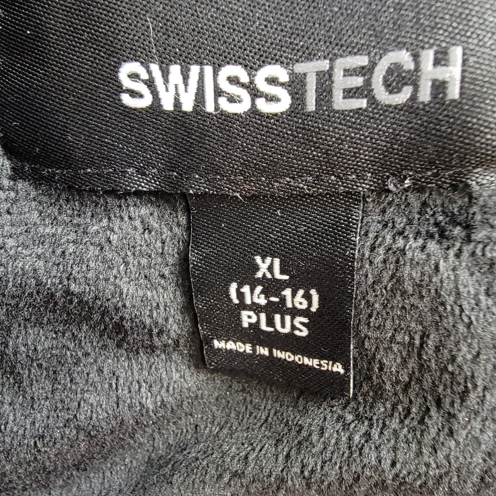 SwissTech Women’s Plus Size Puffer Jacket – XL (1416) Black/Teal/Cream/Pink3
