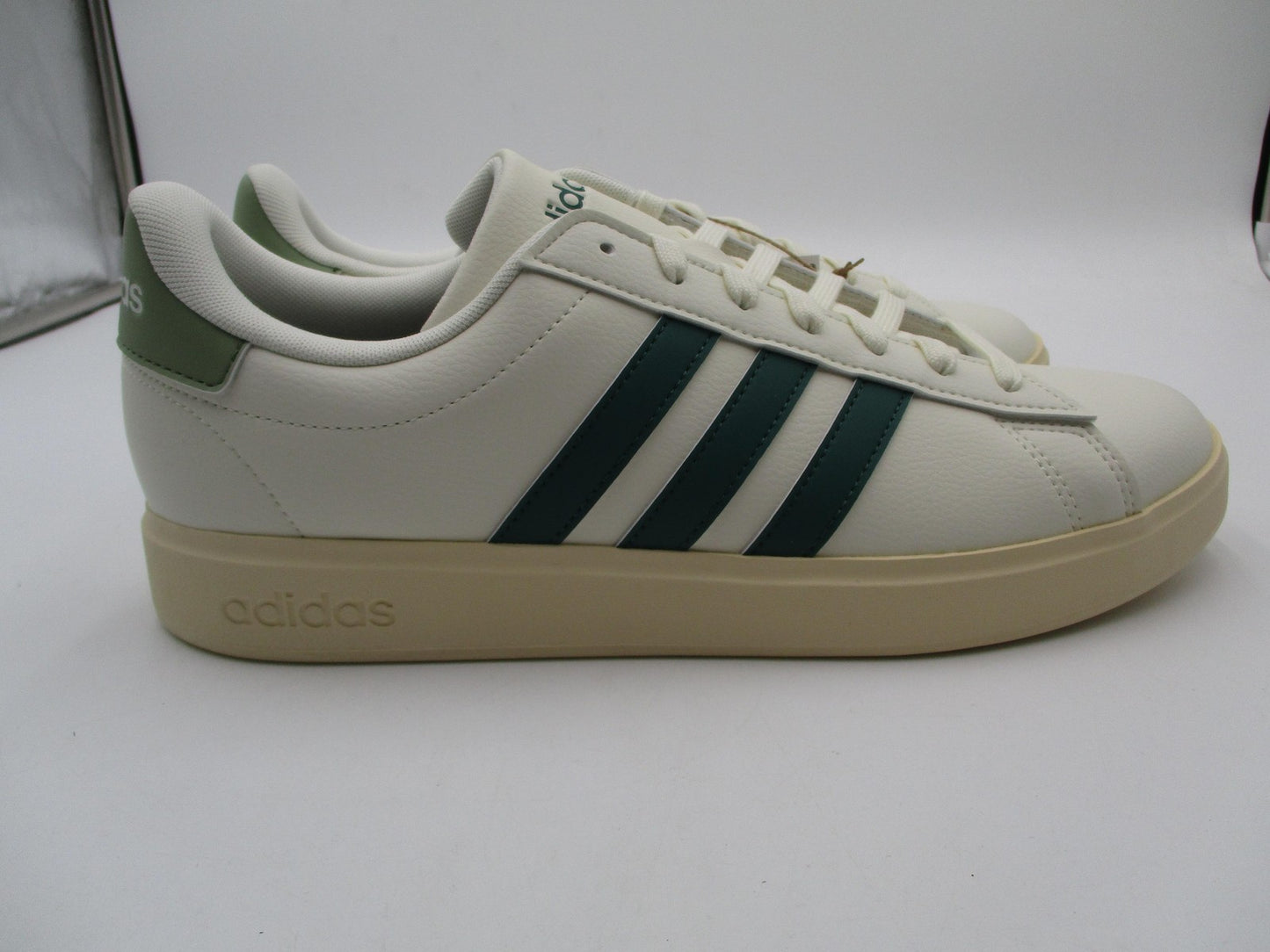 Adidas Grand Court 2.0 Shoes Mens Size 11.5 White Green Sneakers JS17364