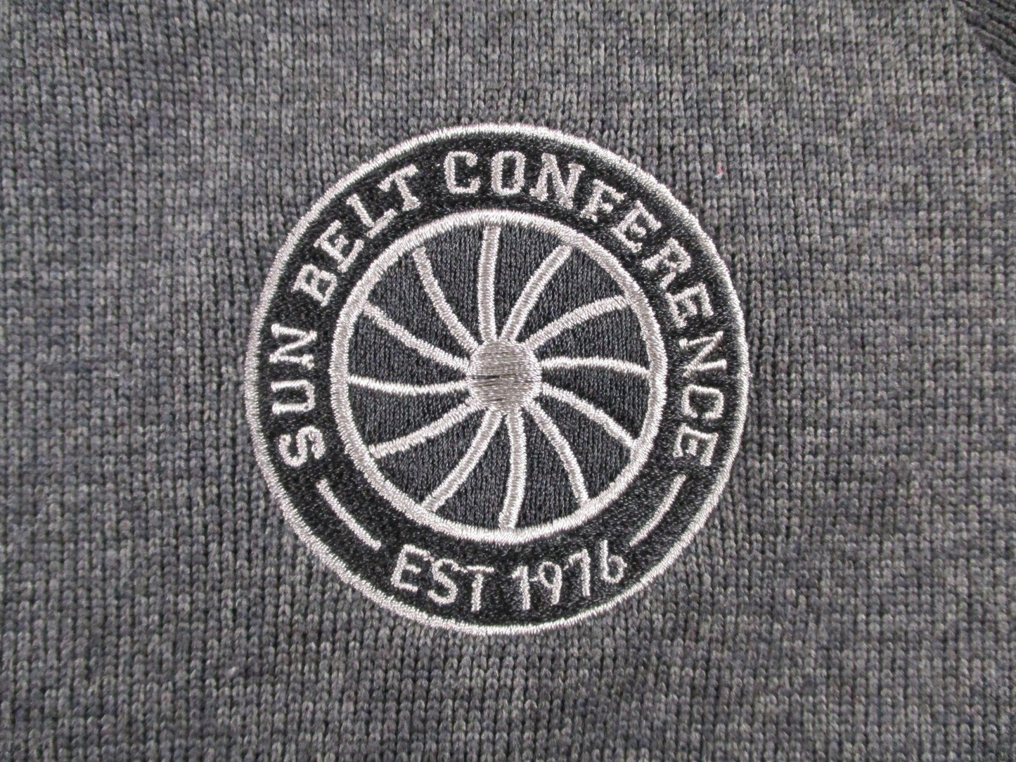 Sun Belt Conference Jacket Mens Large Gray NCAA Basketball Under Armour 16563