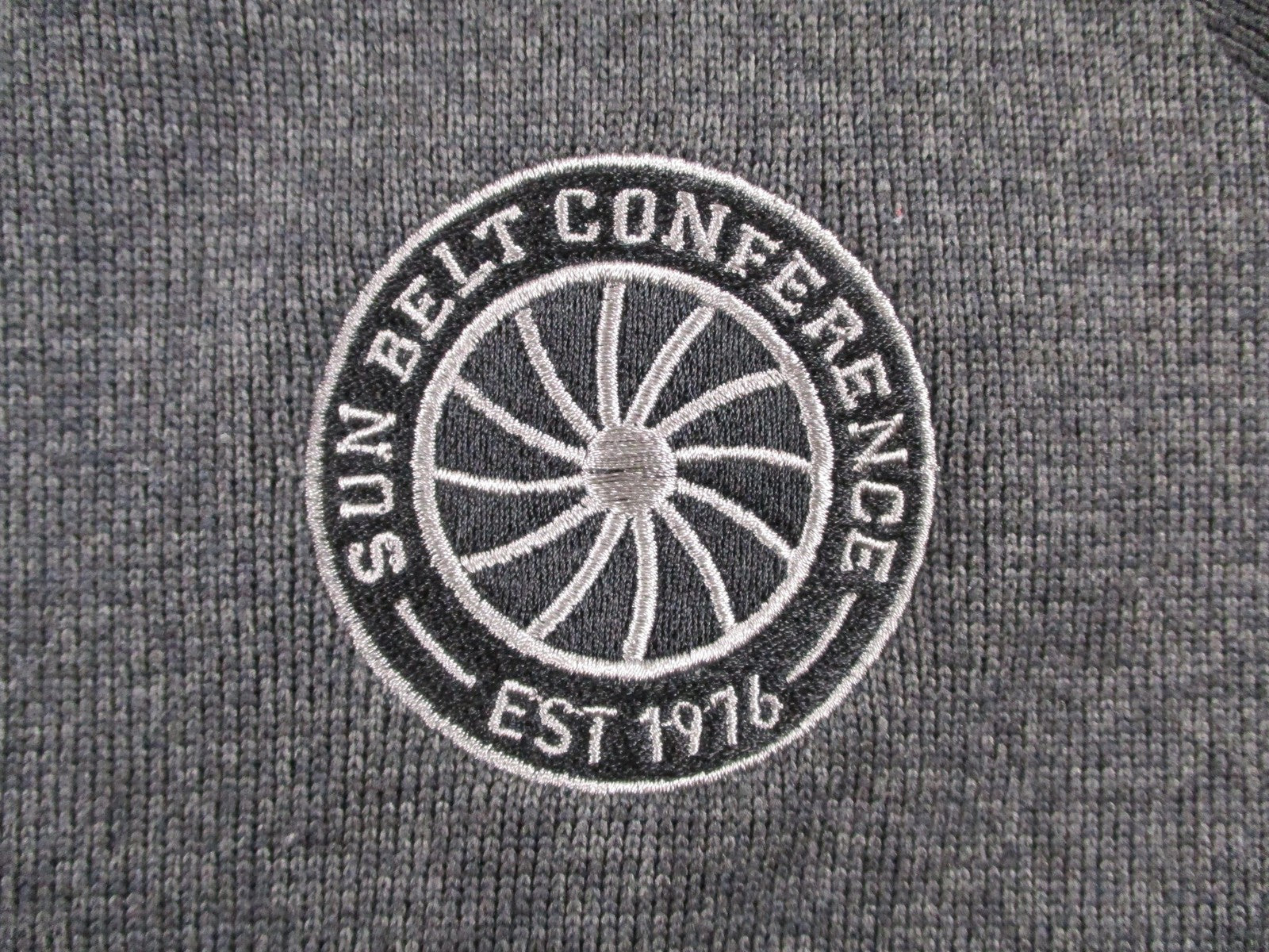 Sun Belt Conference Jacket Mens Large Gray NCAA Basketball Under Armour 16563