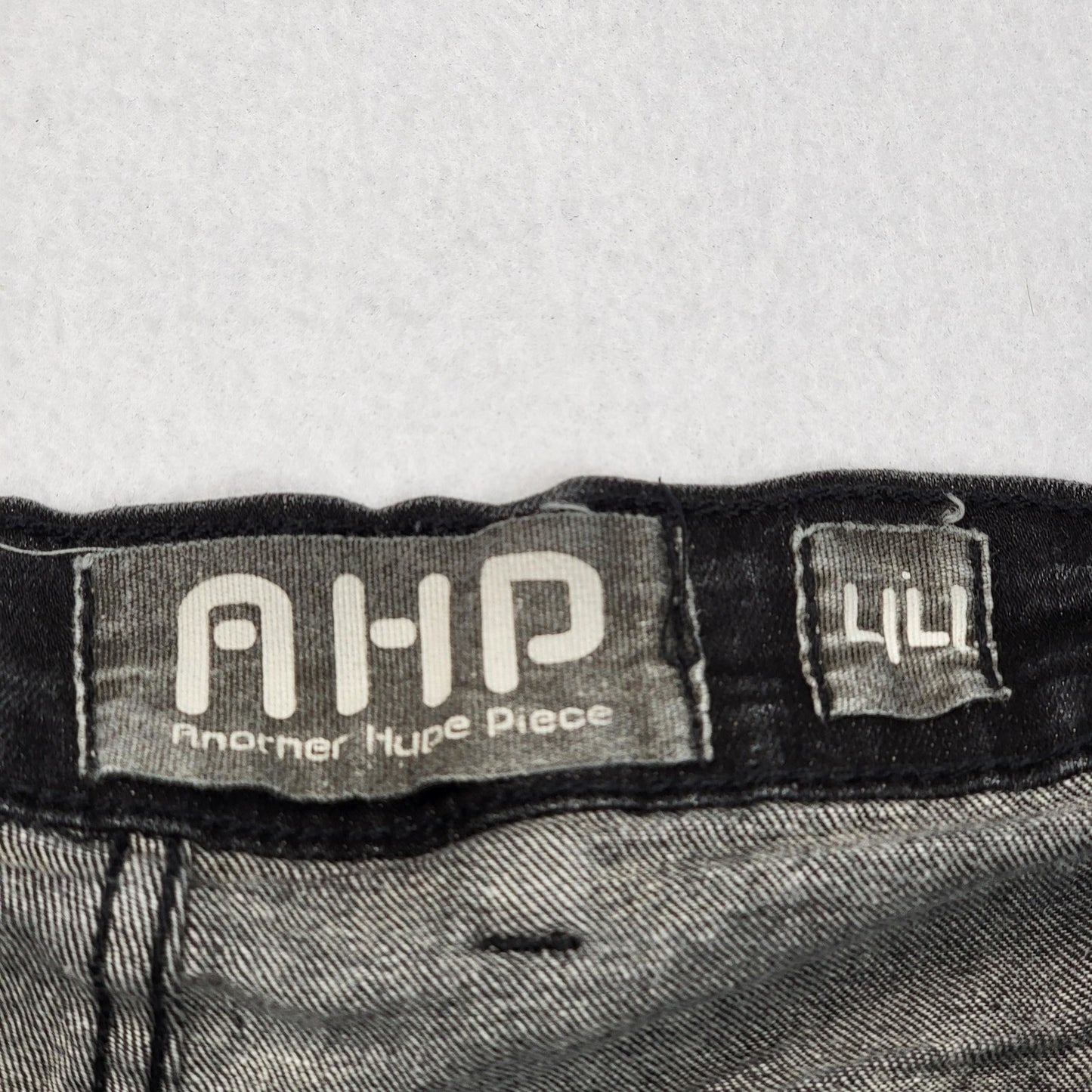 Another Hype Piece Jeans Mens 44x33 Black Paint Splatter Distressed Stretch 12032