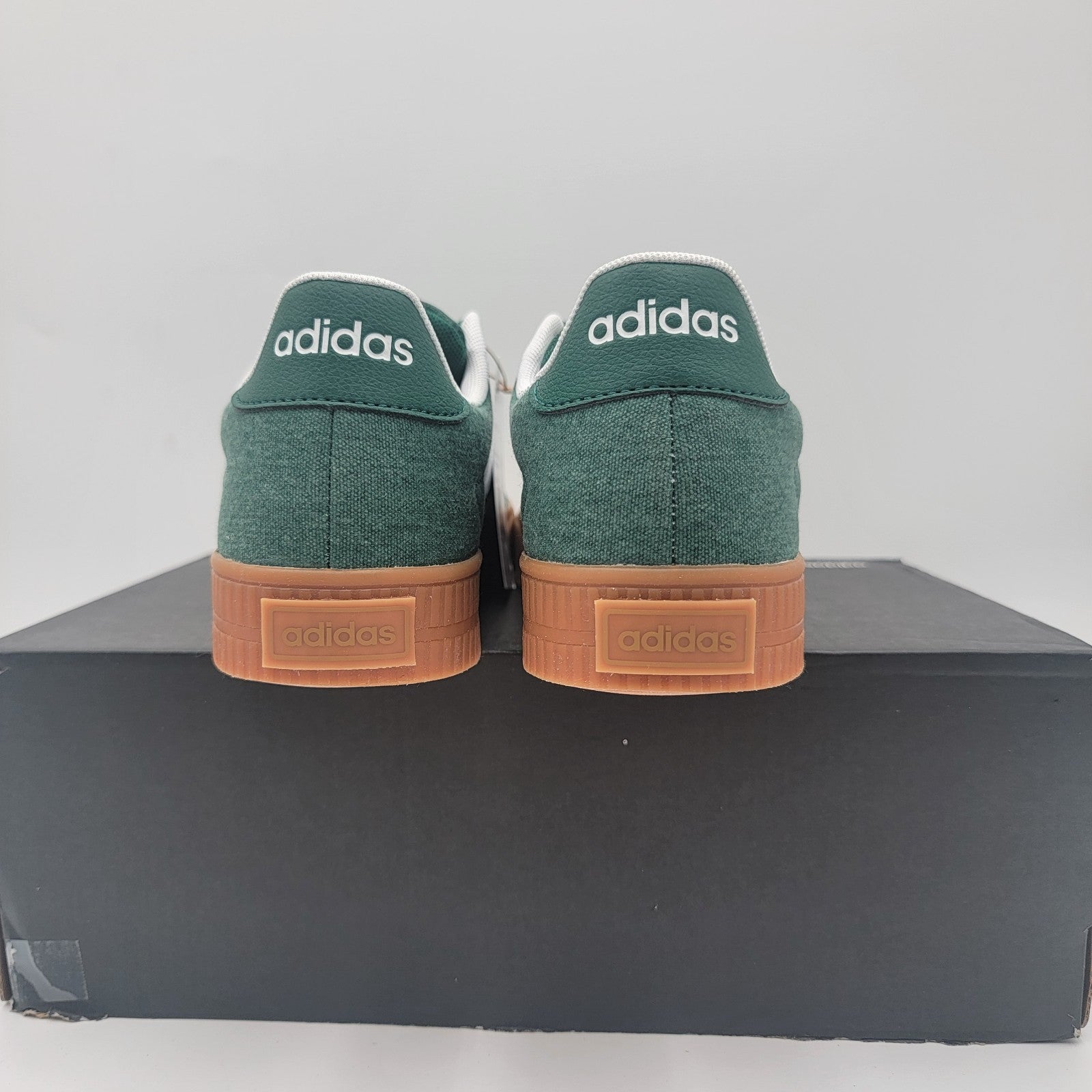 Adidas Daily 3.0 Men’s 6.5 Green White Gum Casual Sneakers IF7487 Skate Shoes3