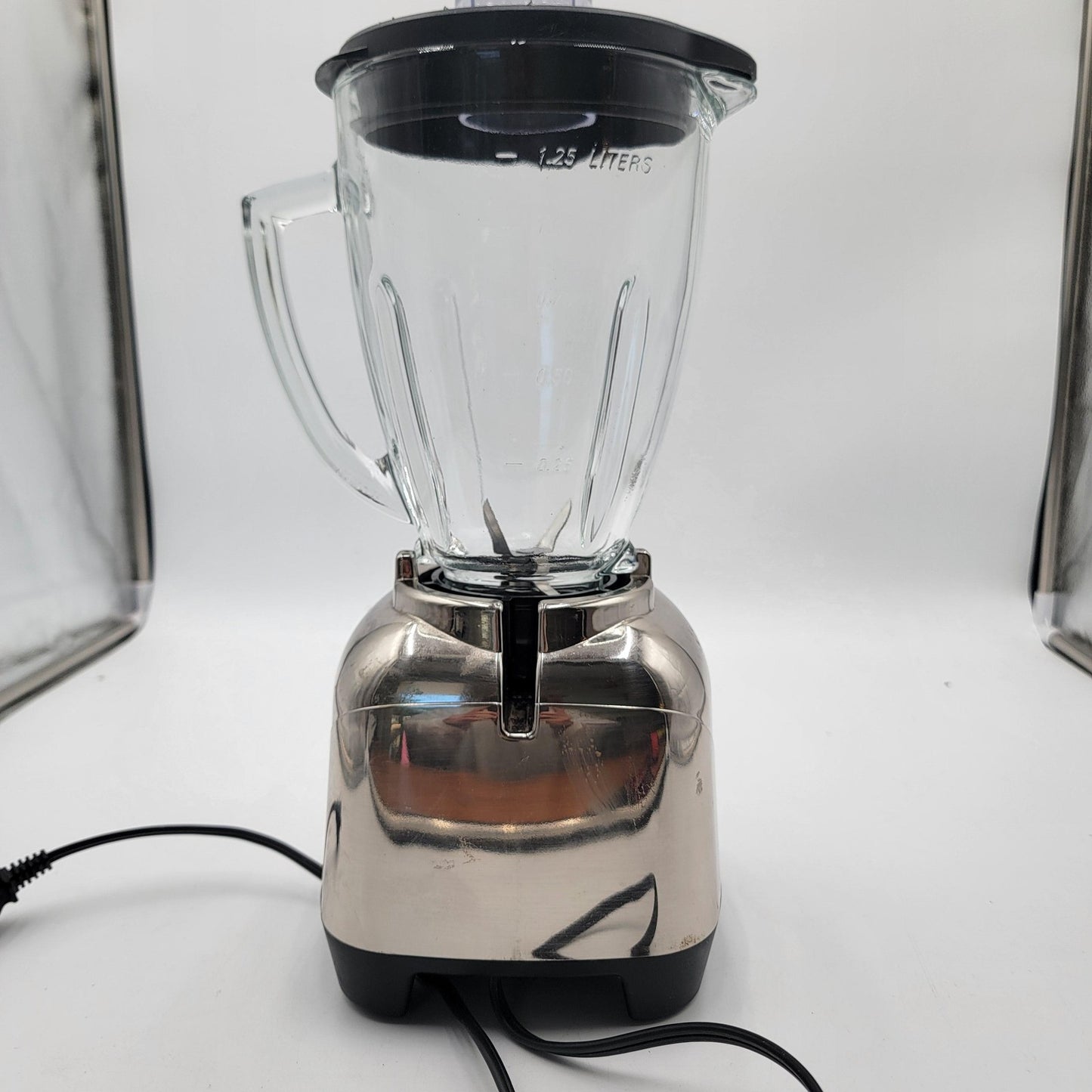 Oster Duralast Classic Glass Jar Blender BLSTCG Ice Crush 8 Speed FOR PARTS ONLY2