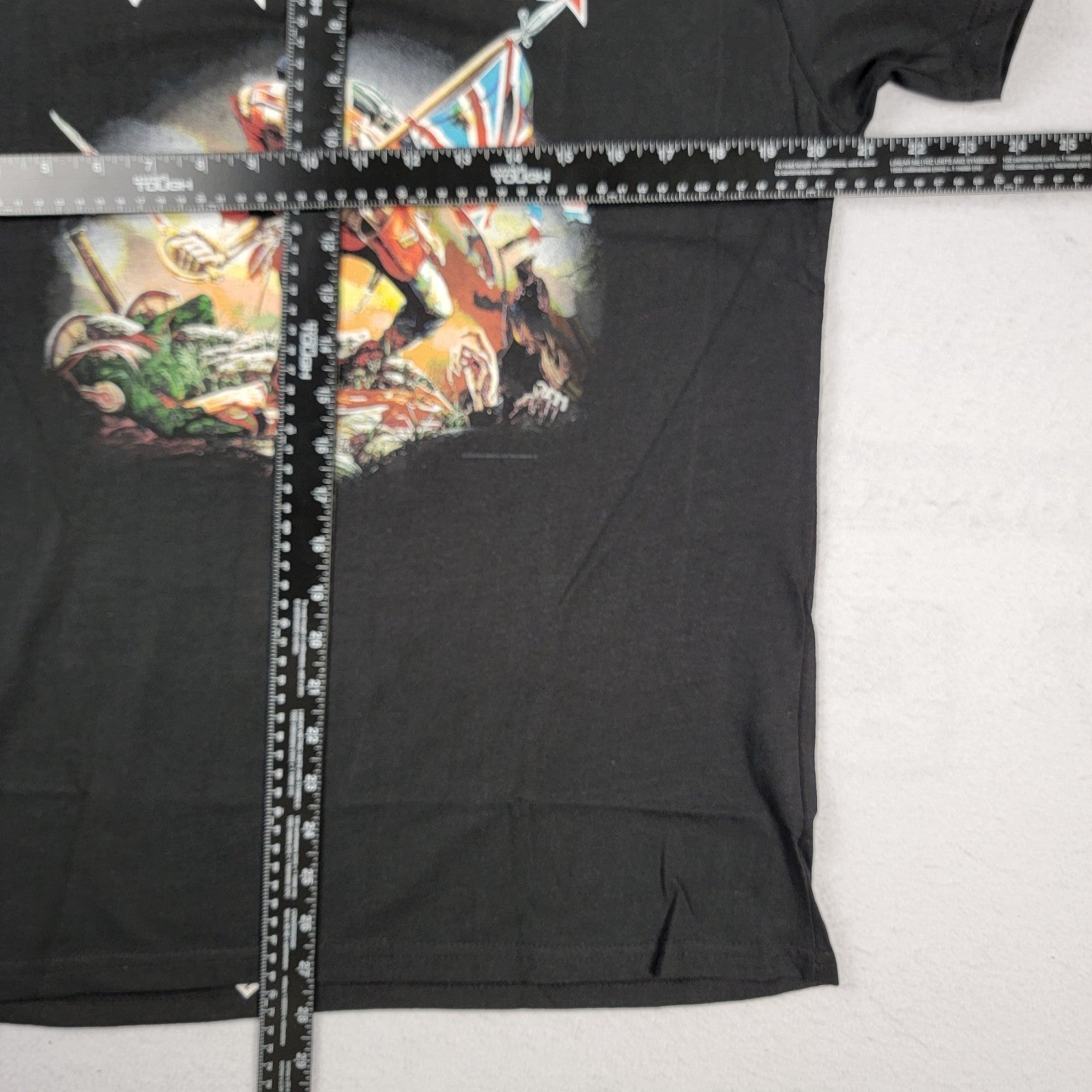 Iron Maiden TShirt Large Black The Trooper Eddie Graphic Band Tee 2022 Rock 11603