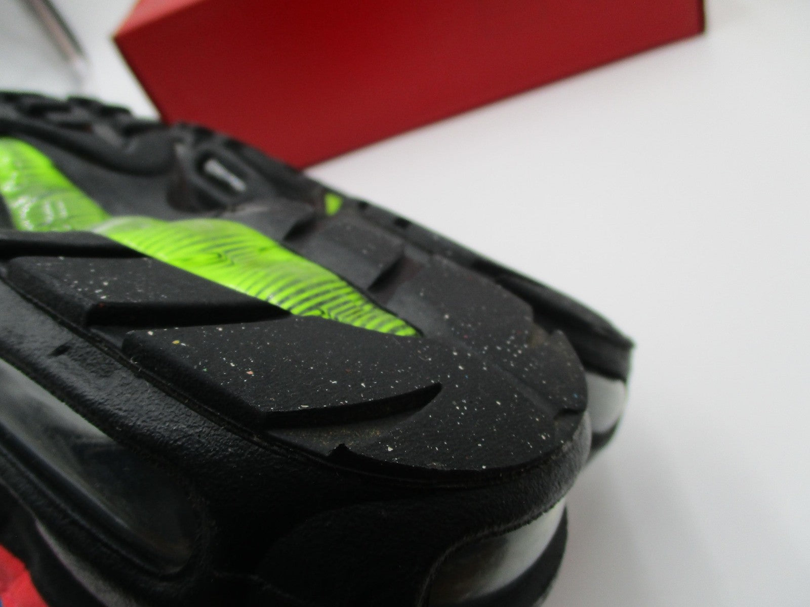 Nike Air Max 95 Shoes Youth Size 5Y Black Volt Blue Red Green DZ5635001 1F99