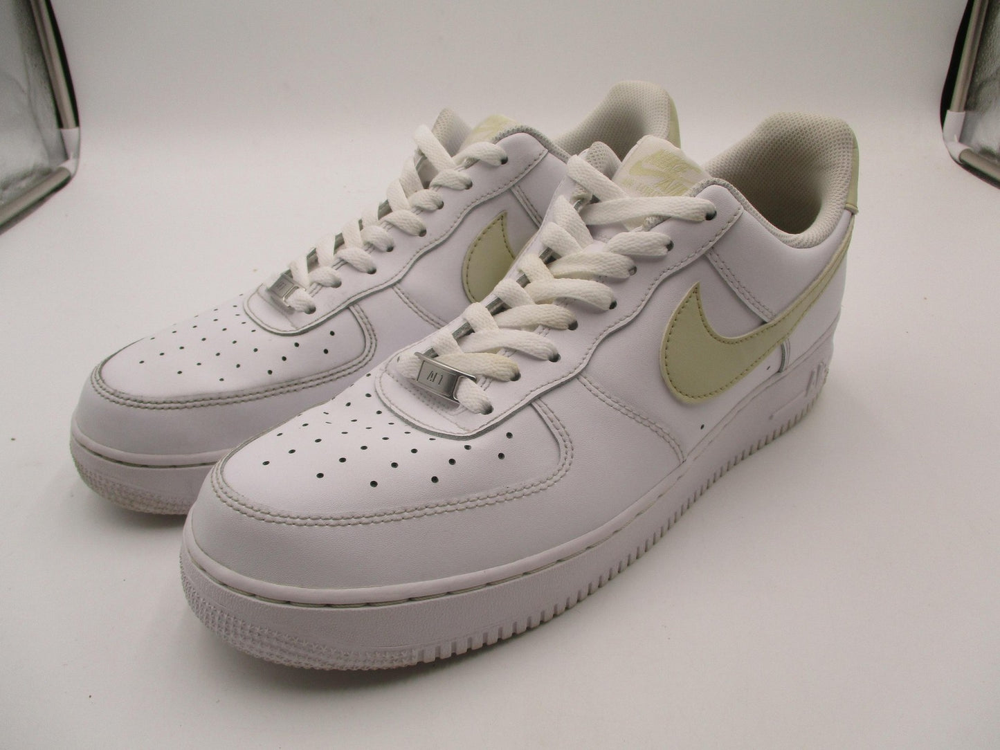 Nike Air Force 1 Low Shoes Mens Size 12 White Leather AF1 Sneakers FJ4146-1110