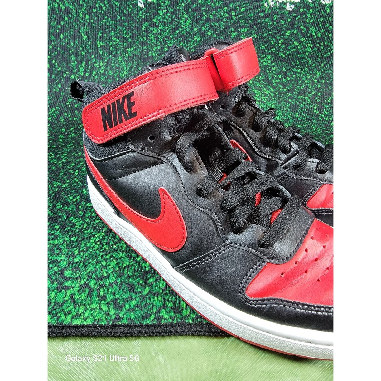 Nike Court Borough Mid 2 GS 'Bred' Sz 3.5Y CD77820035
