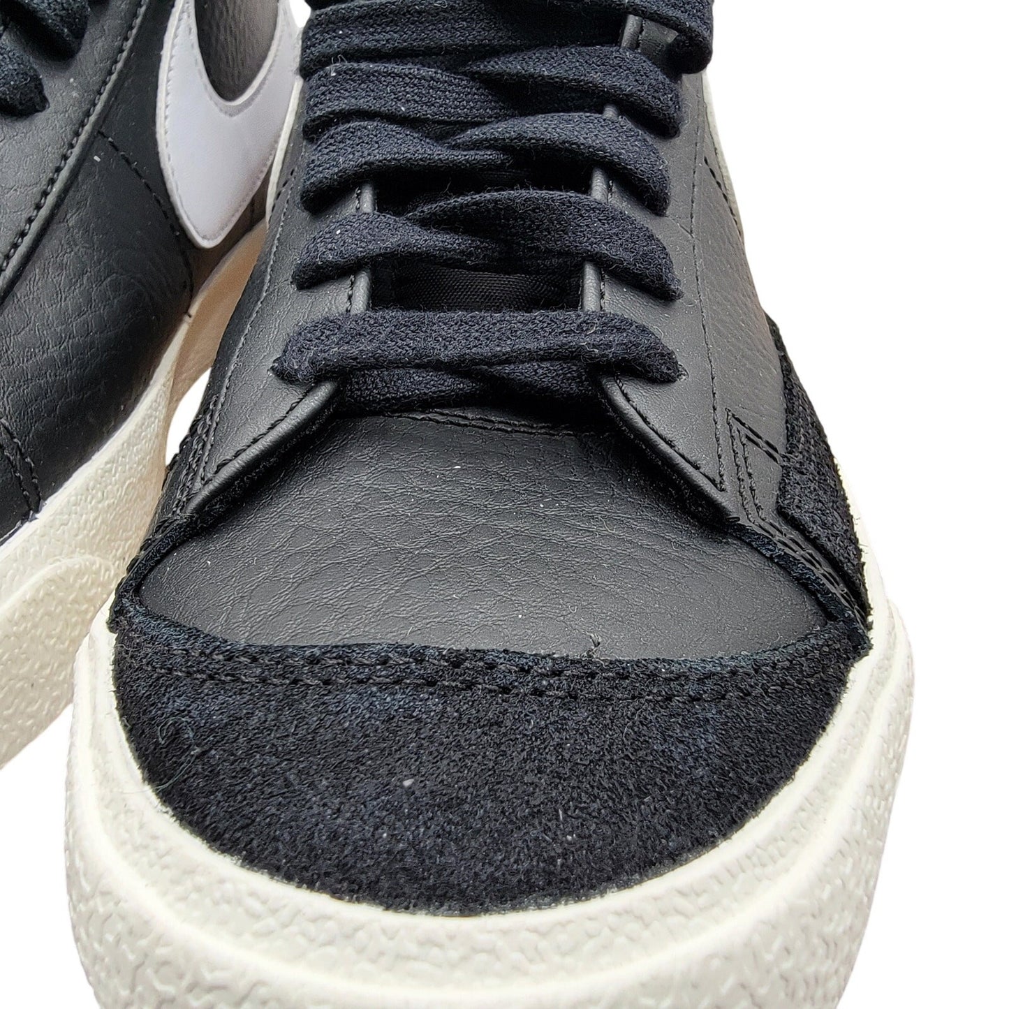 Nike Blazer Mid '77 Vintage 'Black Sail' Mens Sz 9 BQ6806 002