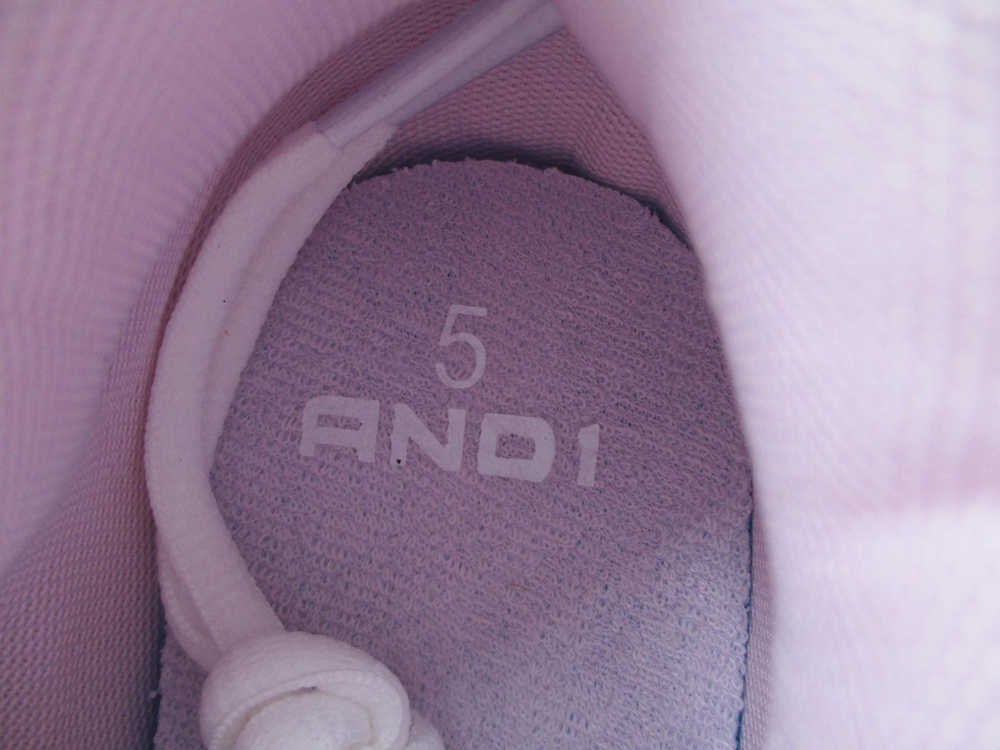 AND1 Shoes Kids Size 5 White Pink Basketball Sneakers Mid Top GGA143GX001 1A27