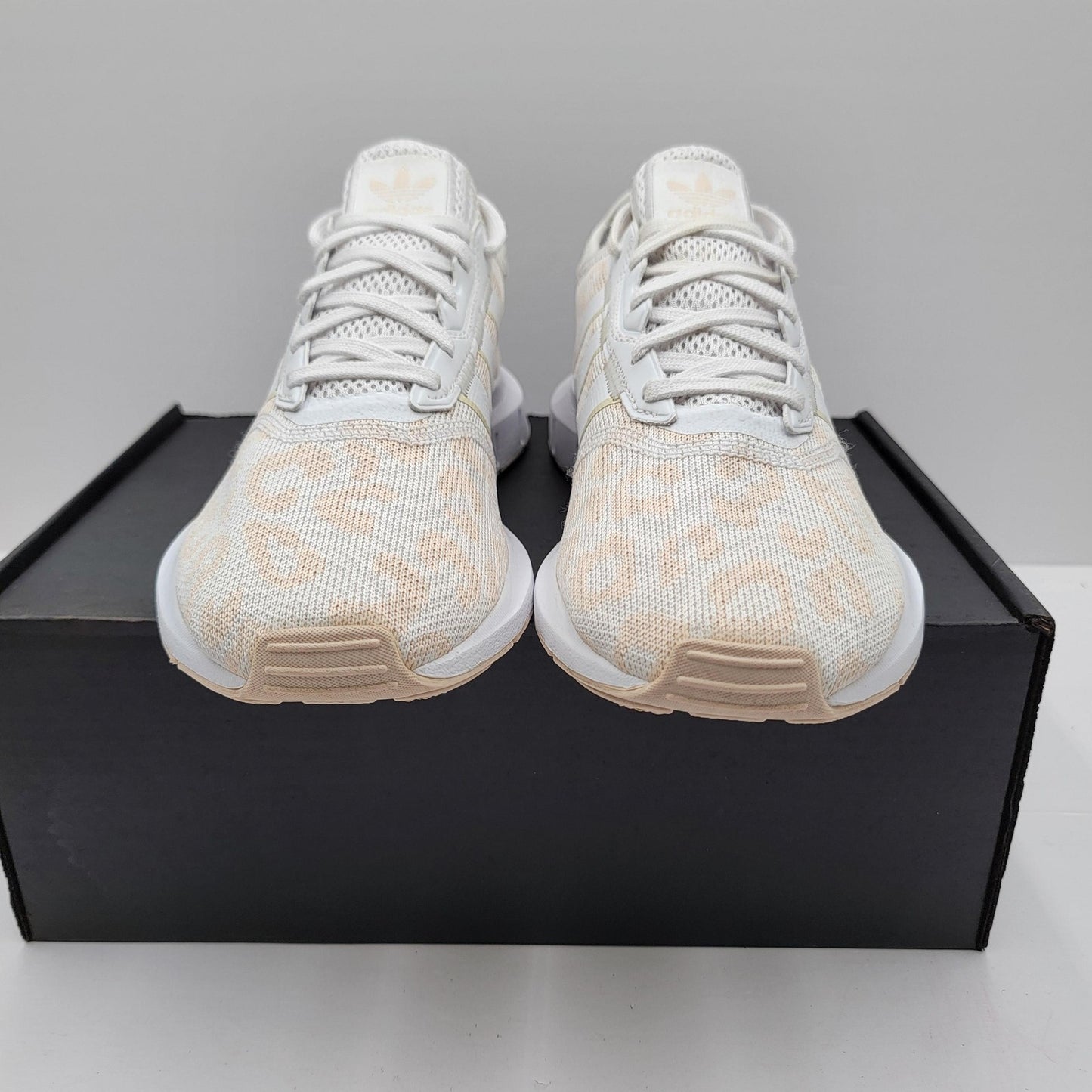 Adidas Swift Run Shoes Wmns Sz 10 White Beige Leopard Print Athletic H01907