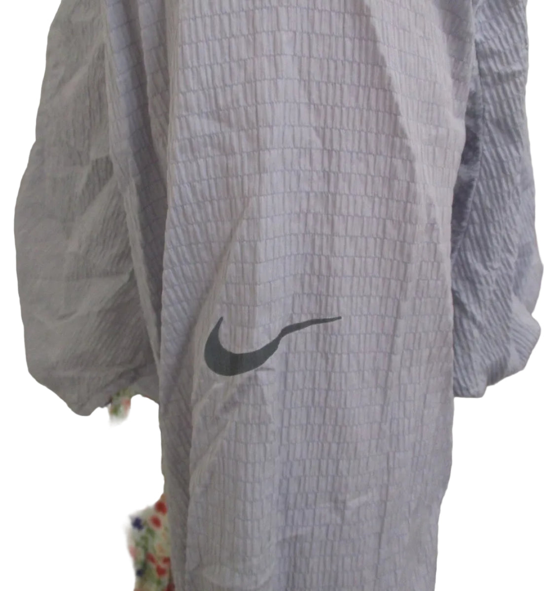 Nike Running Division Jacket Womens Medium Hooded Crop Windbreaker DA1274-0579