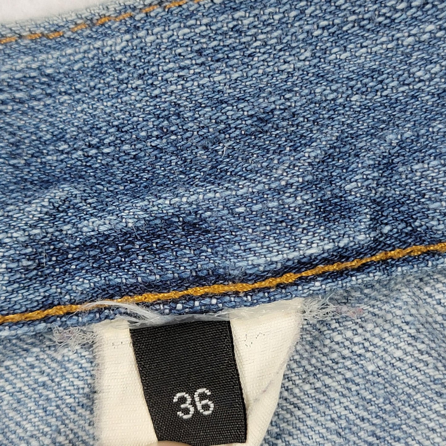 Moschino Jeans Jeans Mens 36 Blue Denim Straight Leg Peace Sign Back Pocket 11915