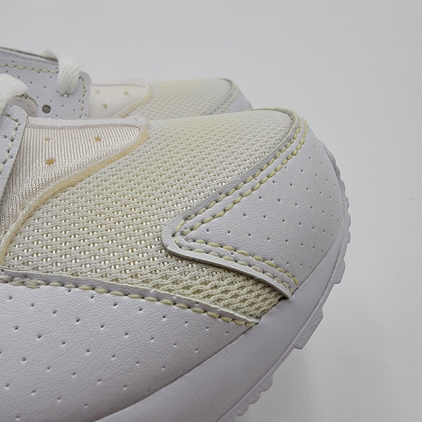 Nike Huarache Run PS 'White' Sz 2Y 7049491105