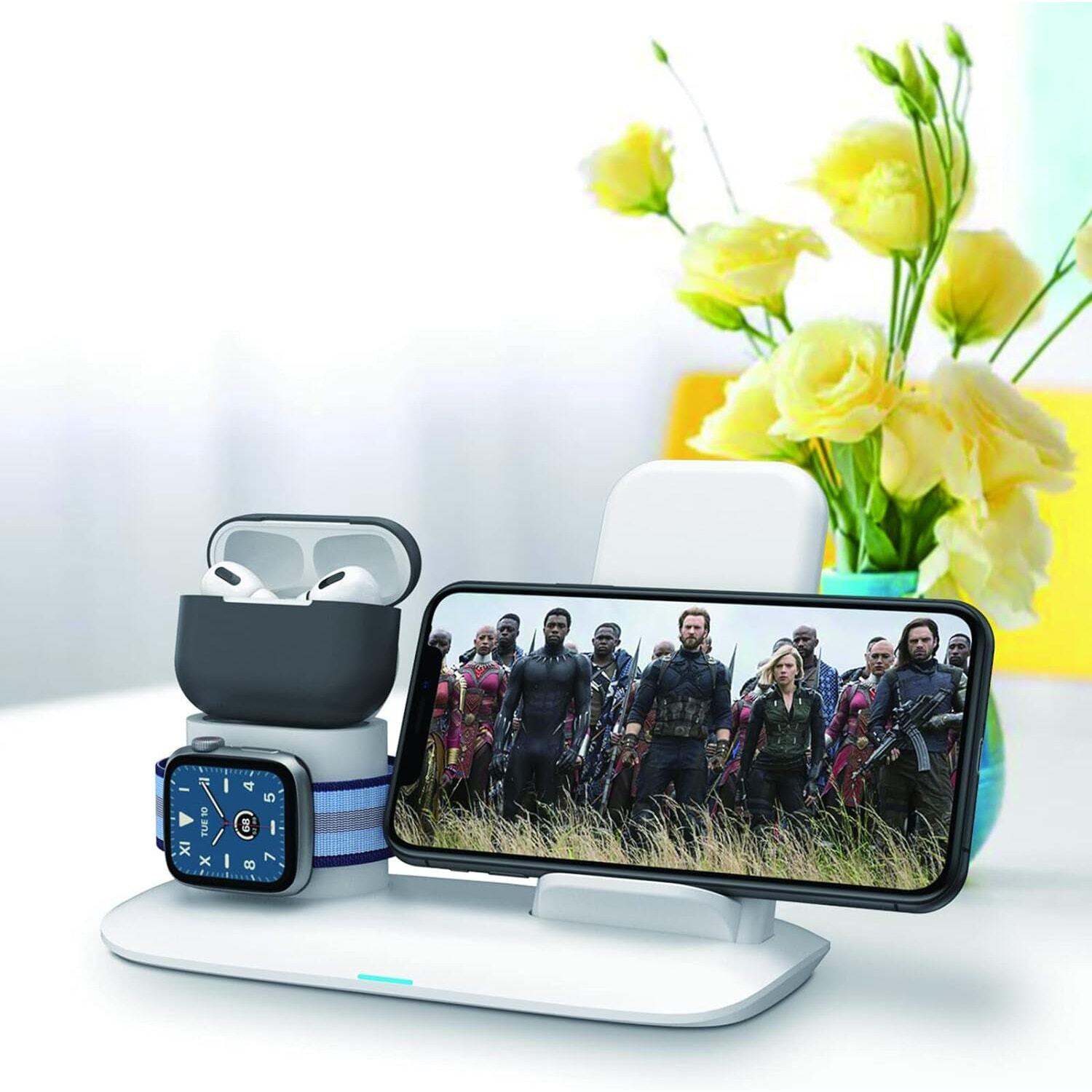 4 in 1 Desk Charger for Apple and Some Android. See info6