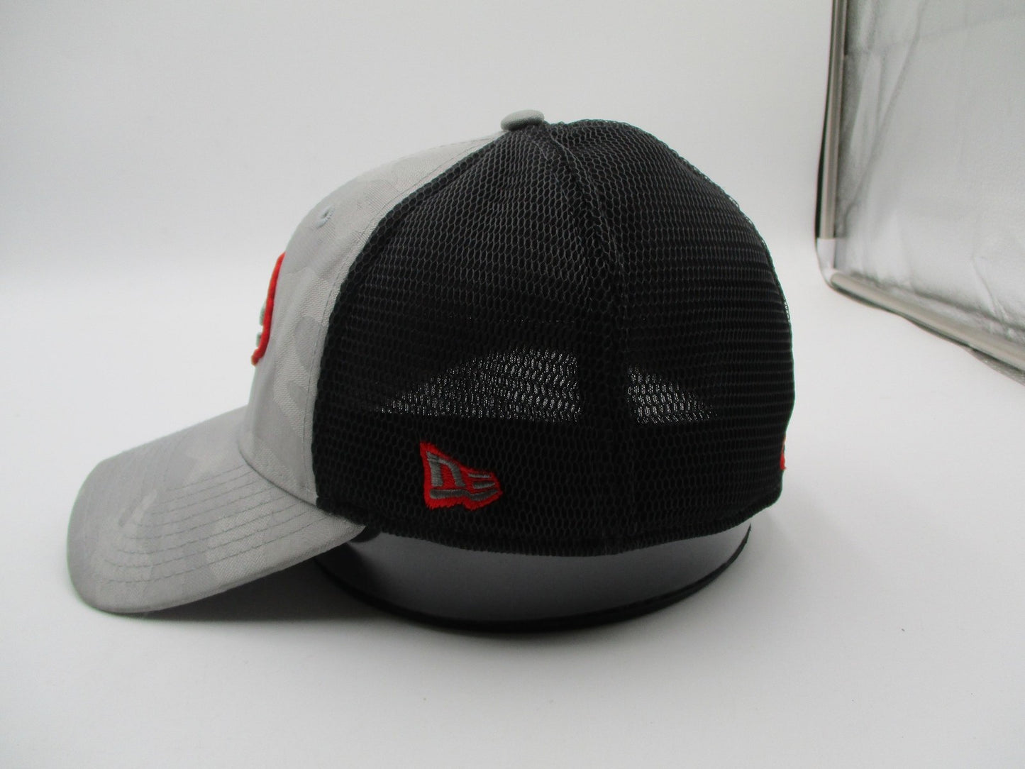 Kansas City Chiefs Hat Cap Fitted Gray Camo NFL Football New Era Mens Mesh4