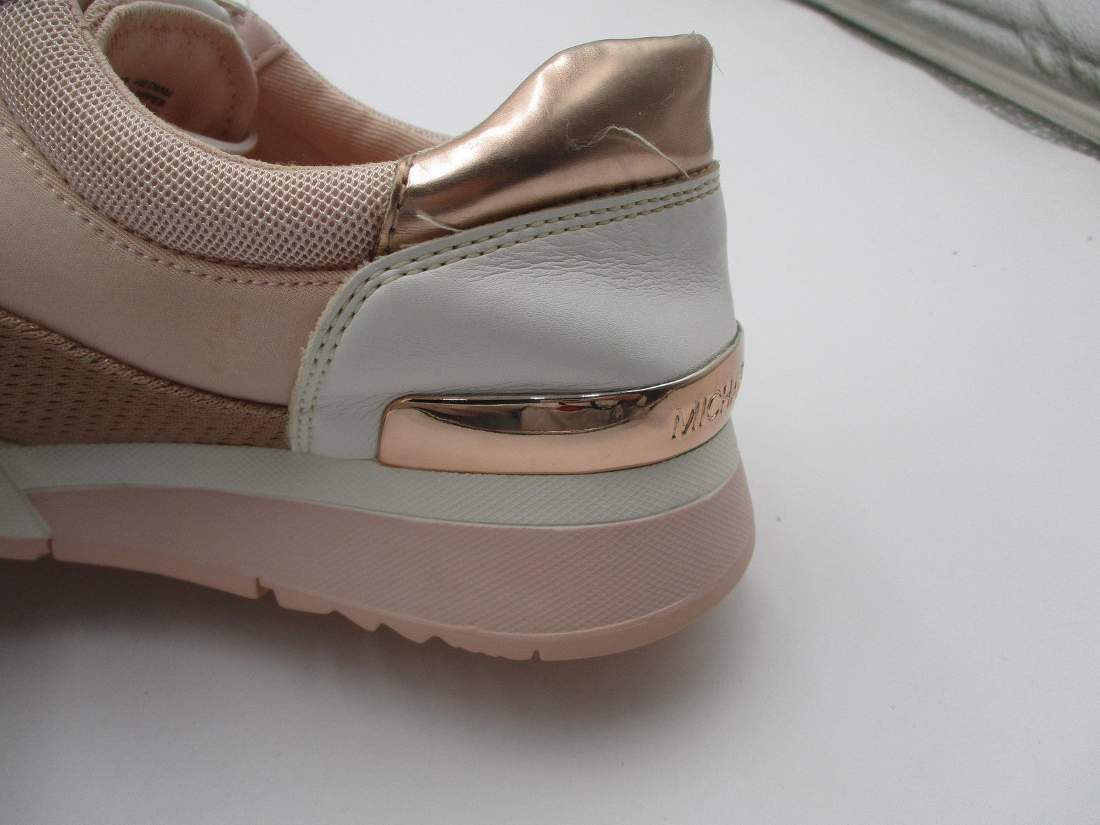 Michael Kors Shoes Womens Size 7.5 Pink Rose Gold Colorblock Sneakers AN21A 1P98