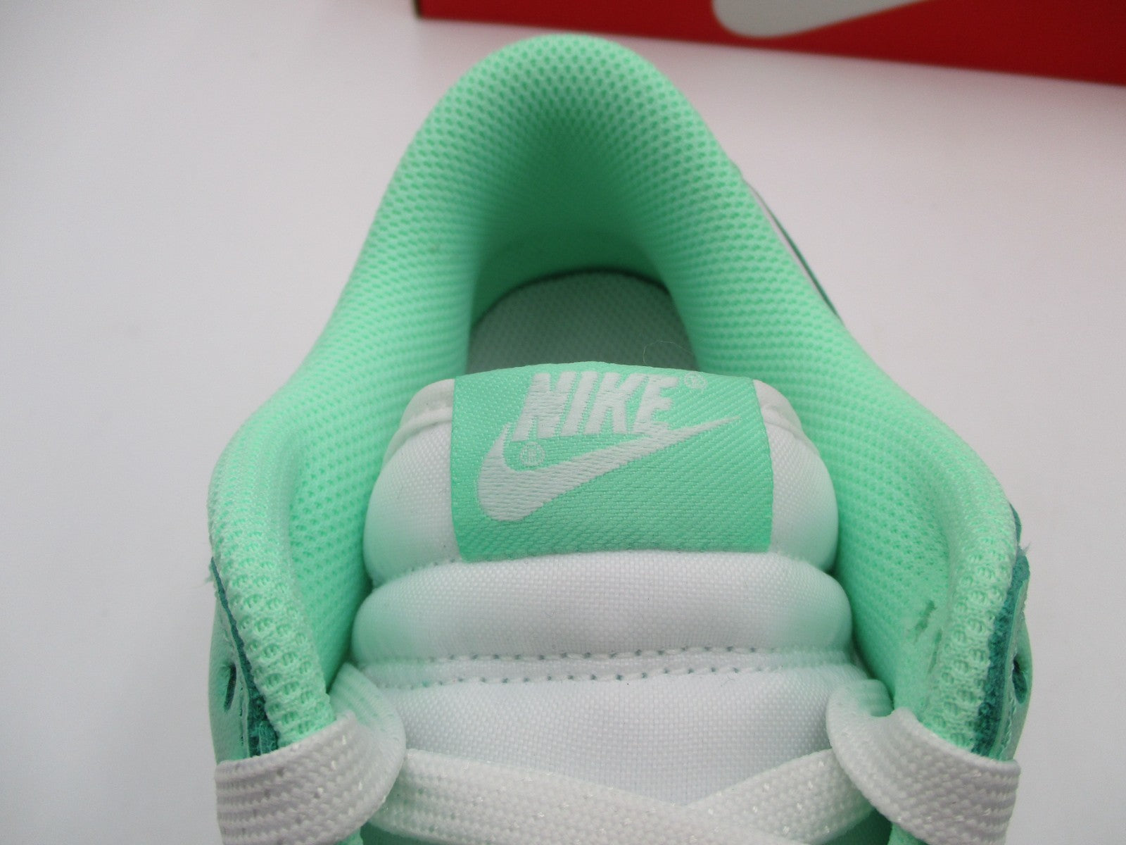 Nike Dunk Low W Green Glow White DD1503-105 Women’s 12 / Men’s 10.5 New w/ Box**7