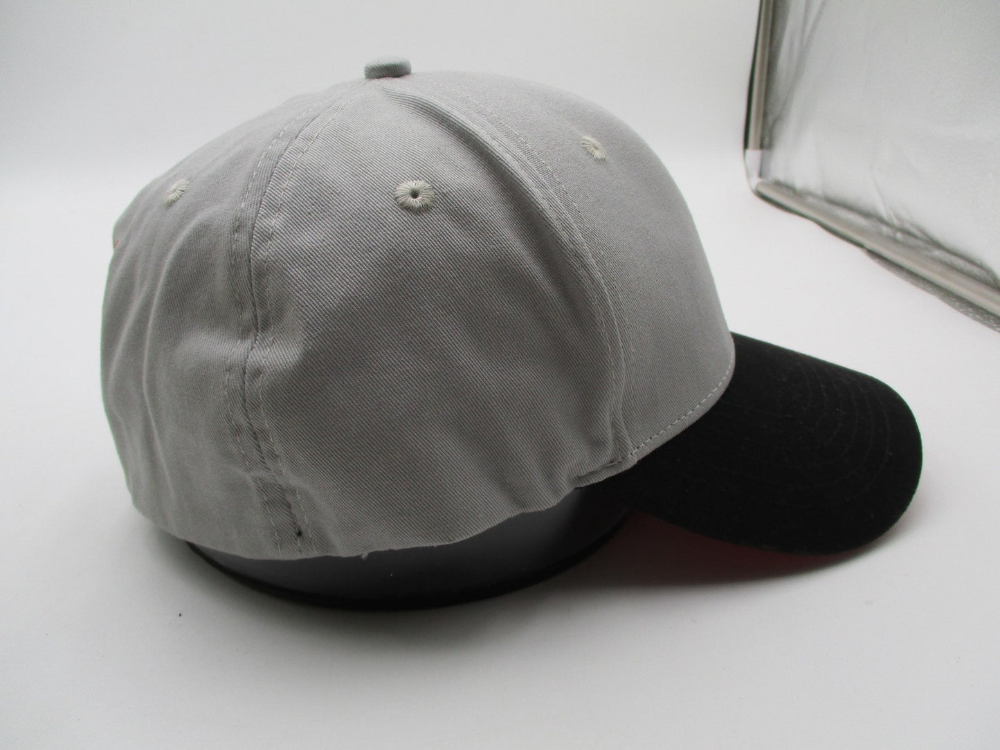 Snap-on Hat Cap Fitted Mens XL Gray Black Red Embroidered Logo Baseball Twill6