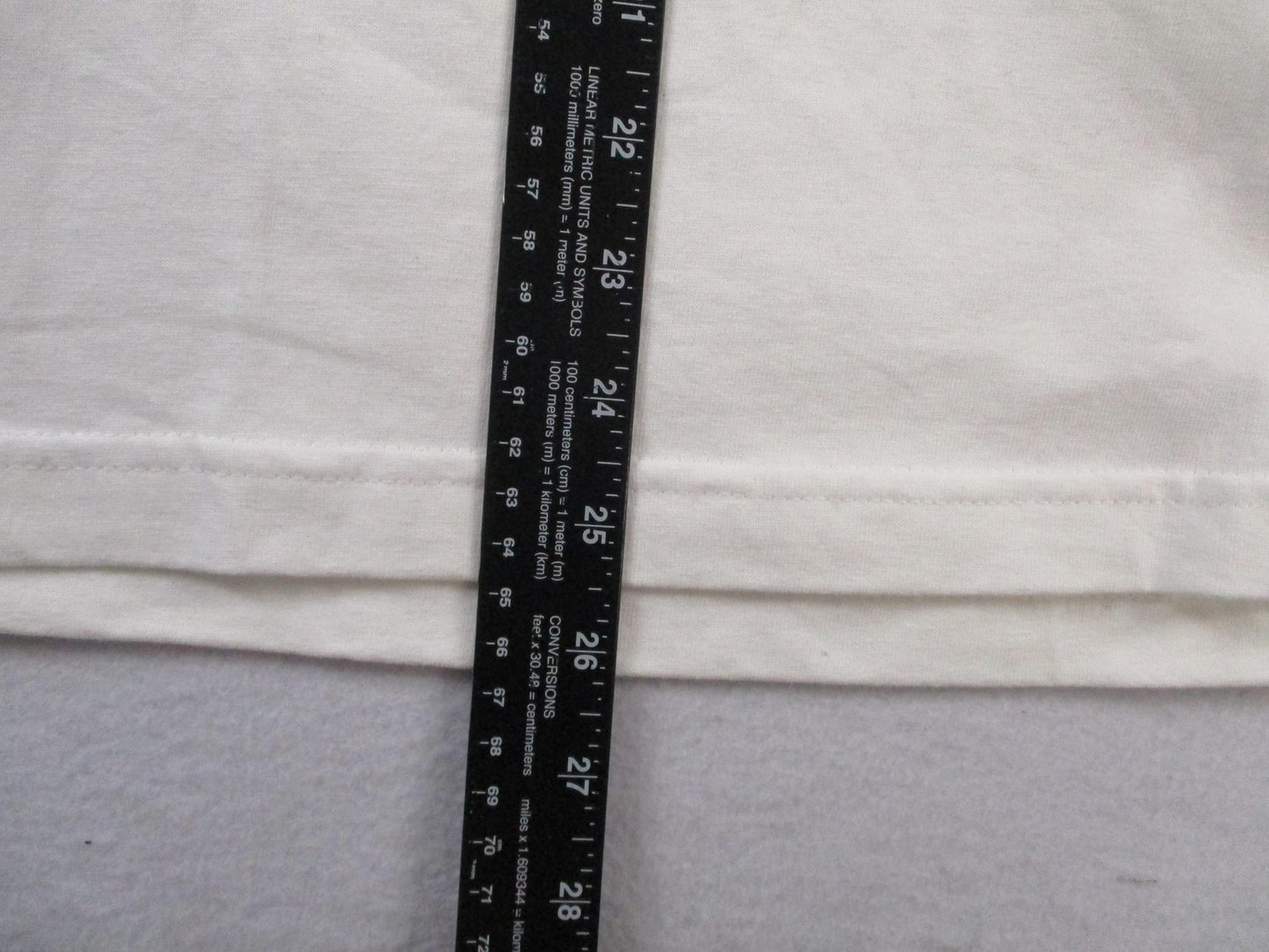 CocaCola Coke Shirt Mens Medium White Bottle Graphic Soda Pop Logo Tee 15076