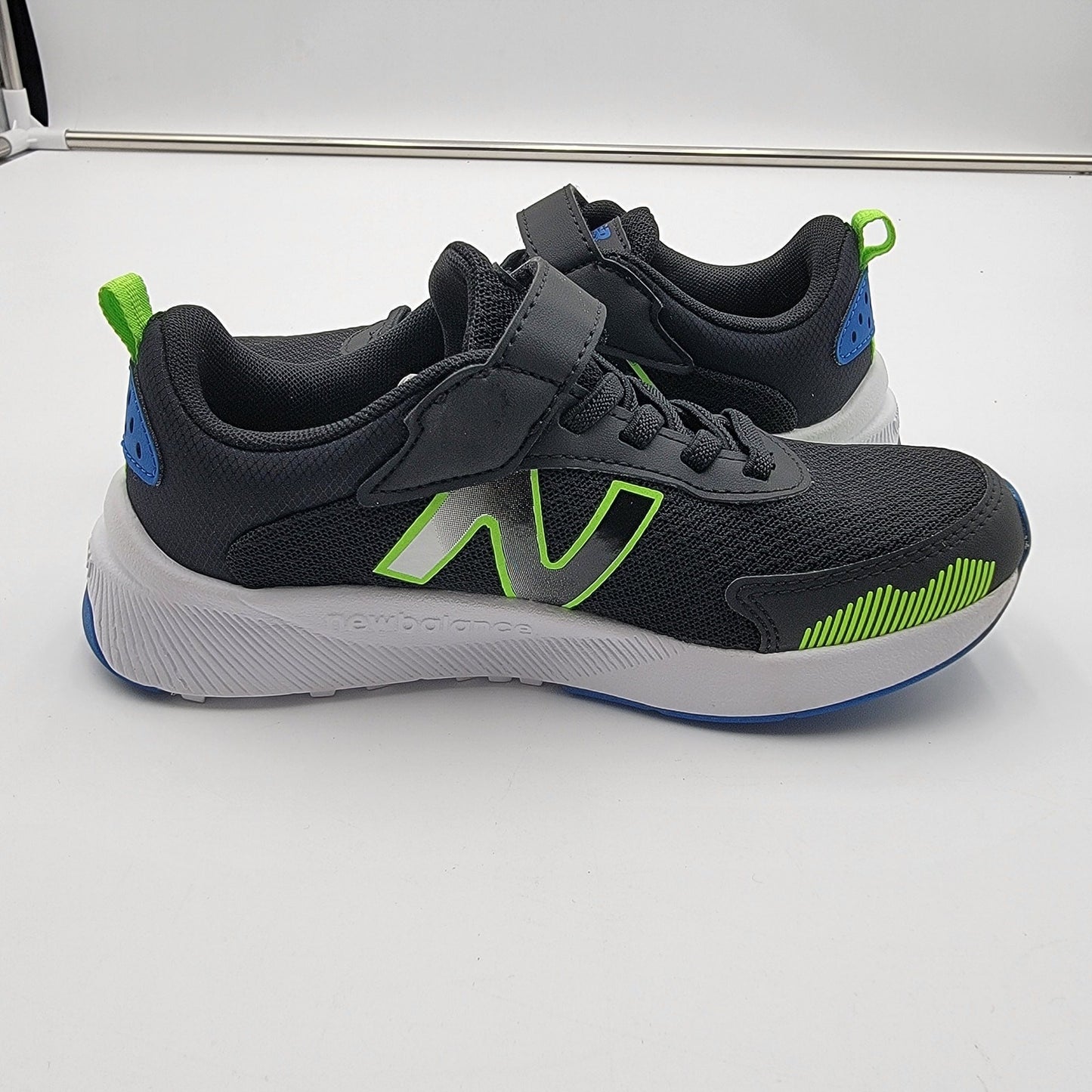 New Balance 545 Bungee Lace Little Kid 'Black Pixel Green' Sz 11