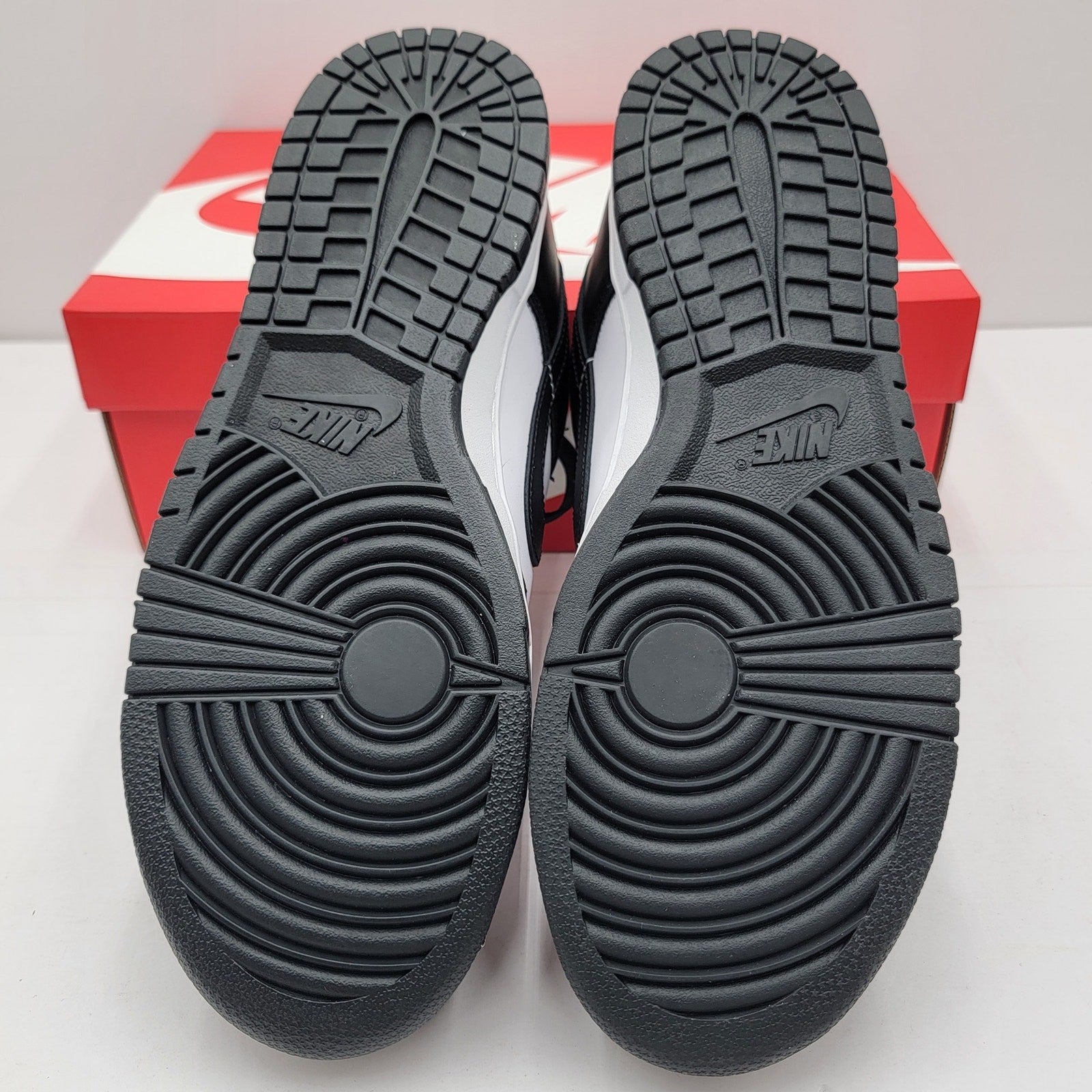 Nike Dunk Low 'Black White' Panda Mens Size 11 - Brand New!6