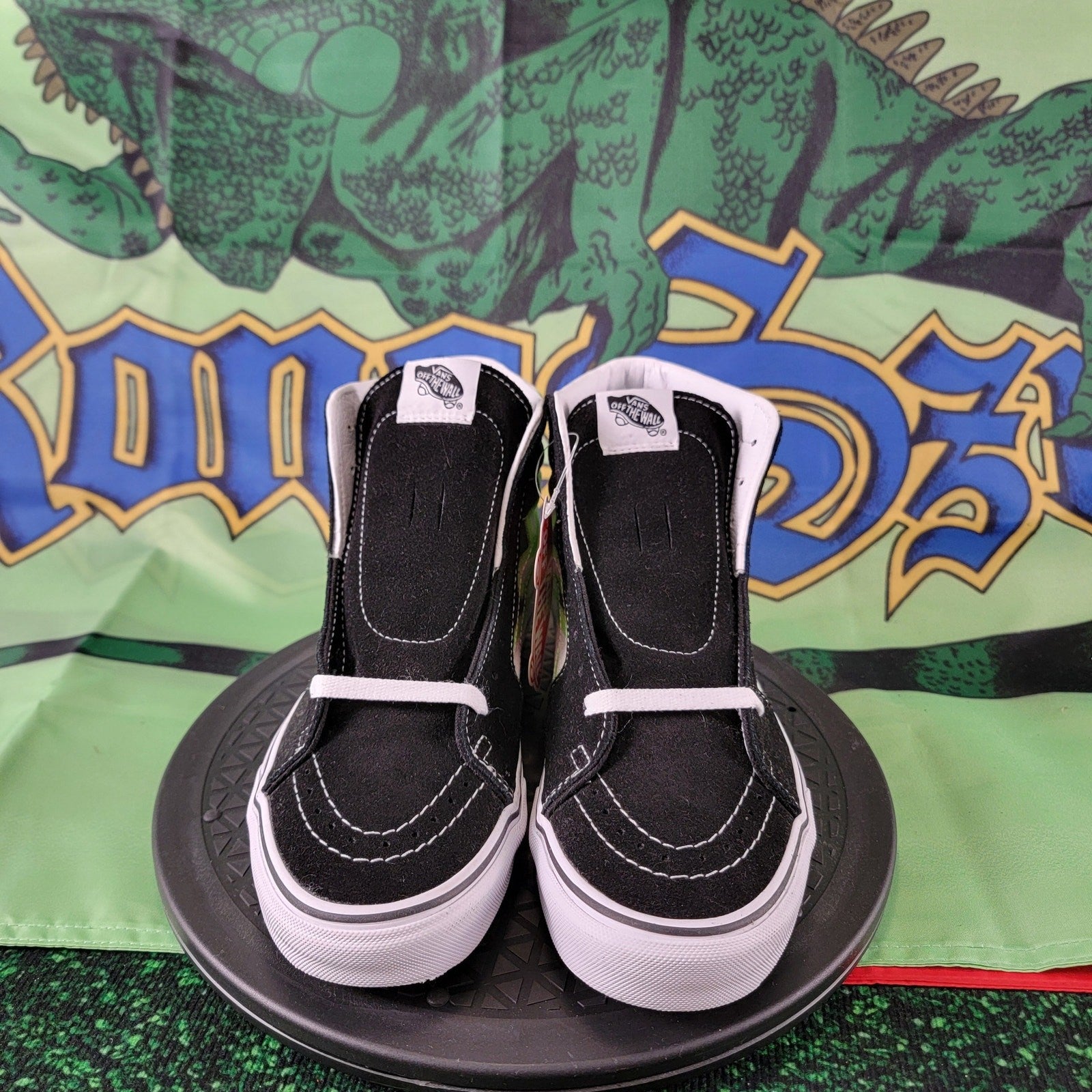 Vans Sk8Hi 'Flame Black White' Sz 8M 9.5W VN0A4U3CXEY NWOB