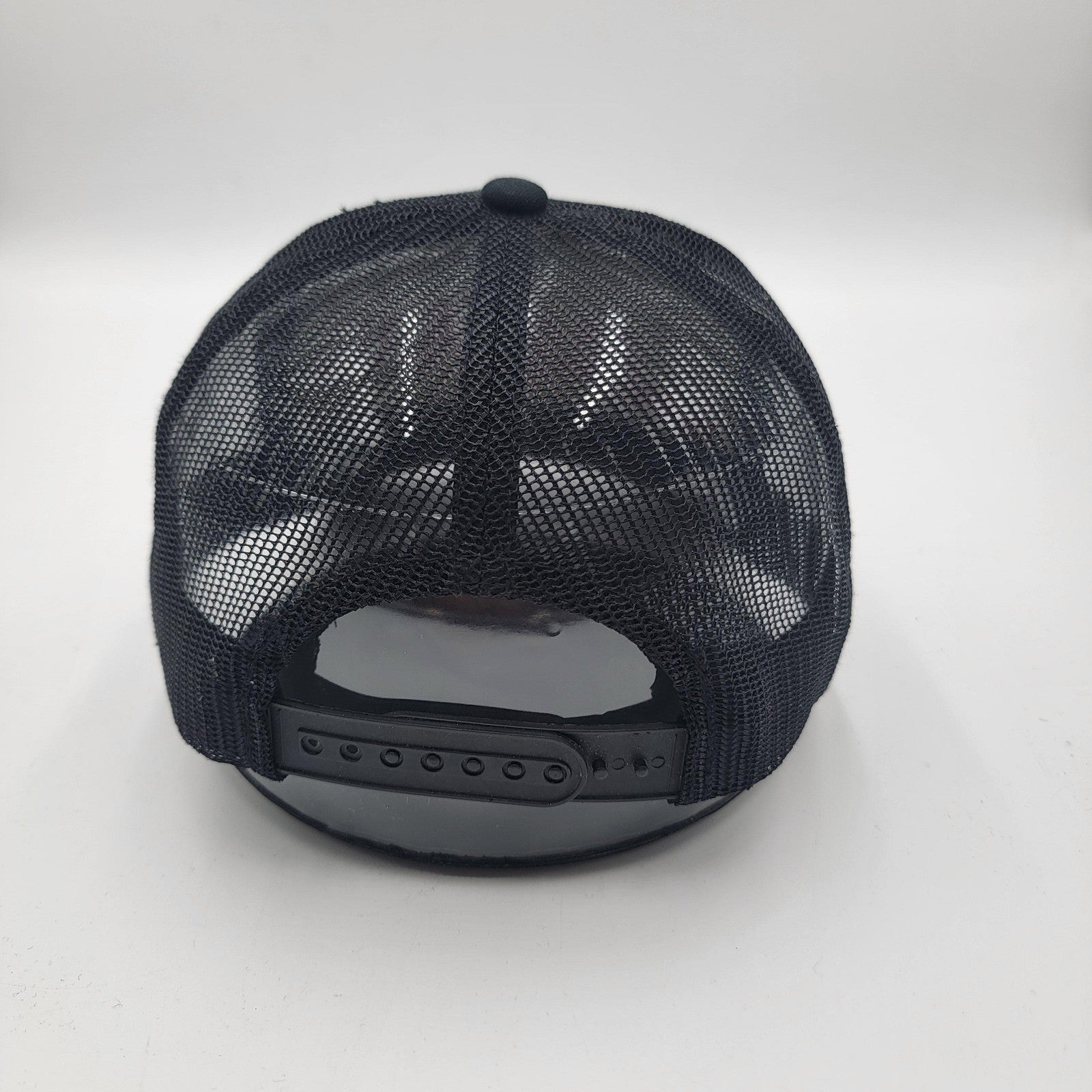 CREAM Hat Cap Snap Back Black Red Mesh Trucker Embroidered Muka One Size Mens2