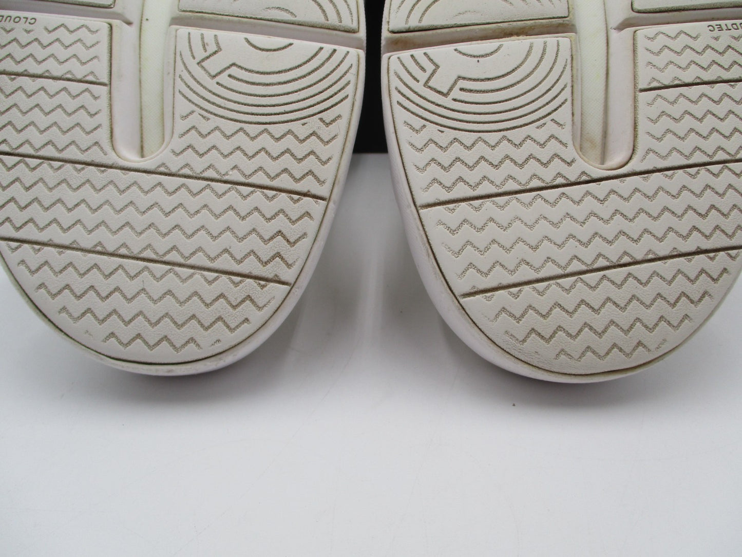 On THE ROGER Advantage Men’s White Leather Sneakers Size US 14 3MD10642351 (1B3)7