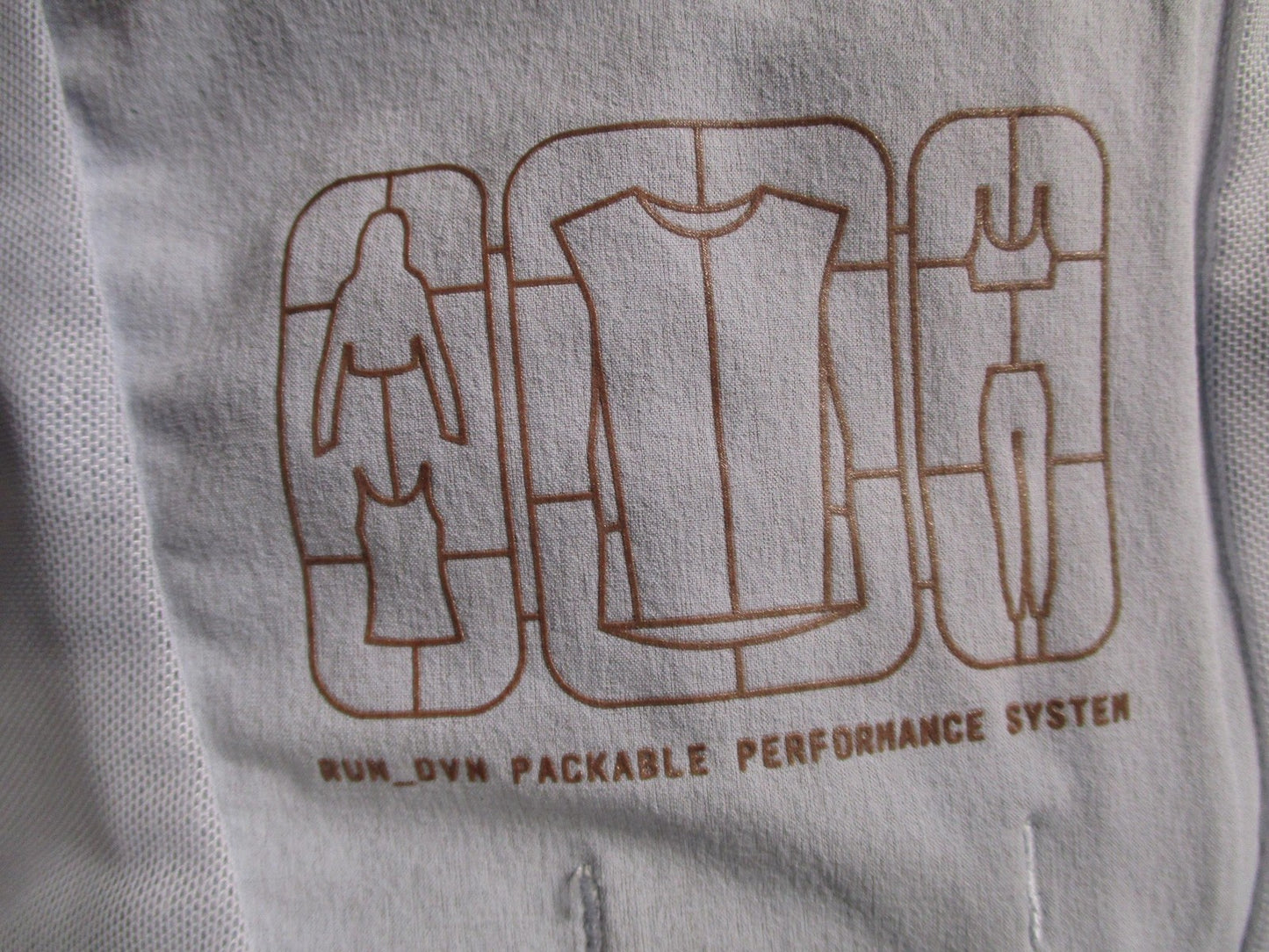 Nike Running Division Jacket Womens Medium Hooded Crop Windbreaker DA1274-0573
