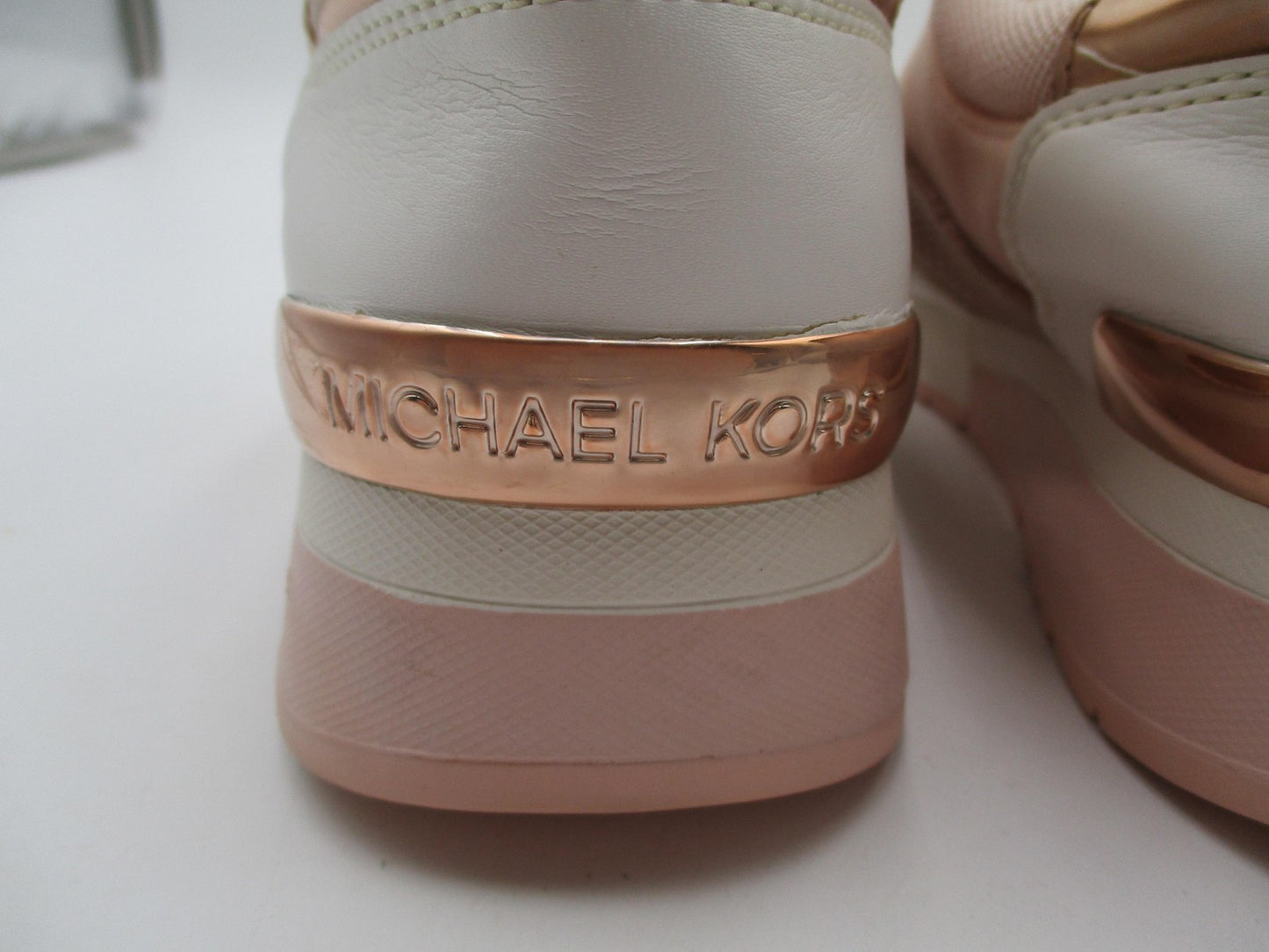 Michael Kors Shoes Womens Size 7.5 Pink Rose Gold Colorblock Sneakers AN21A 1P912