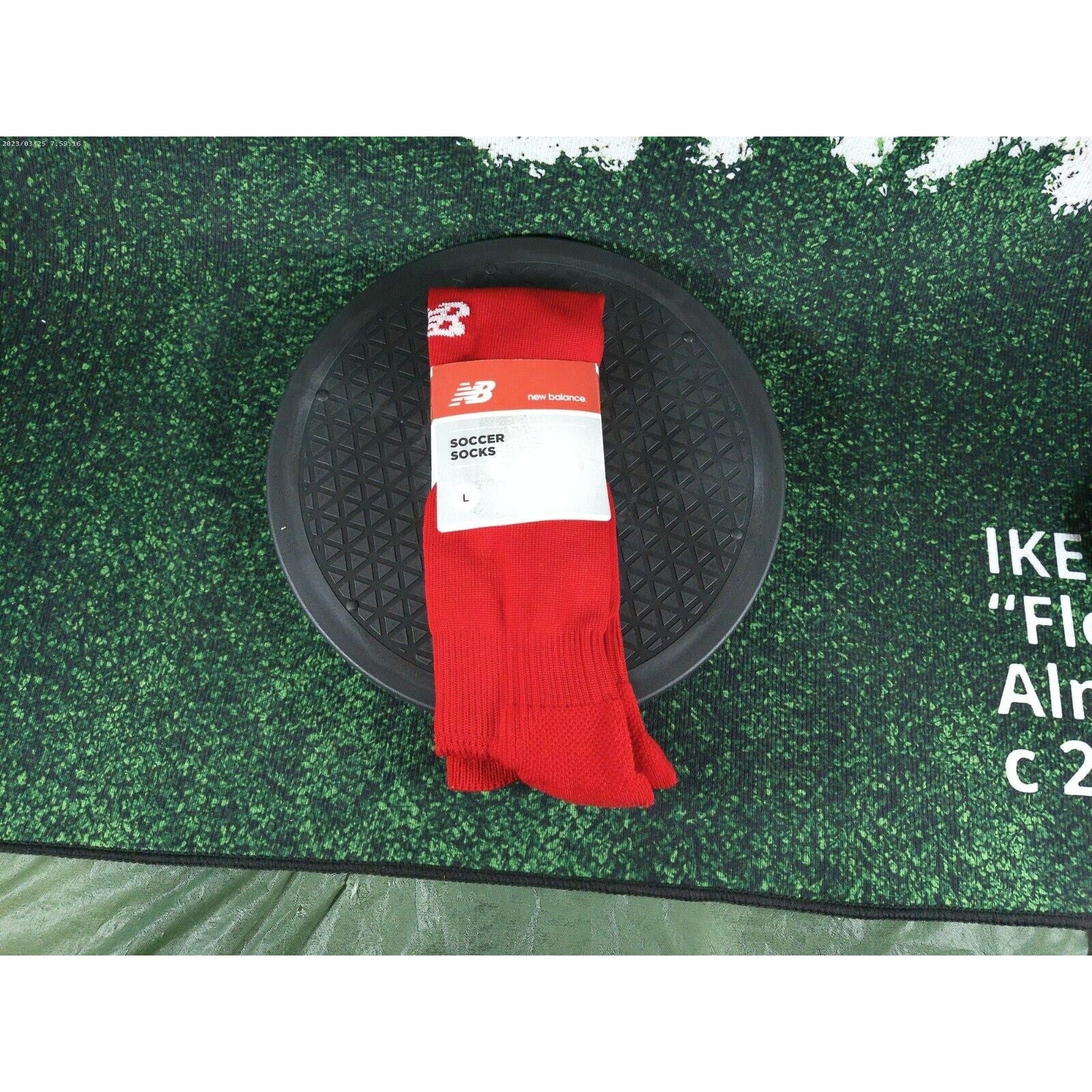 New Balance Soccer Socks Size L Shoe Size 103M USA1