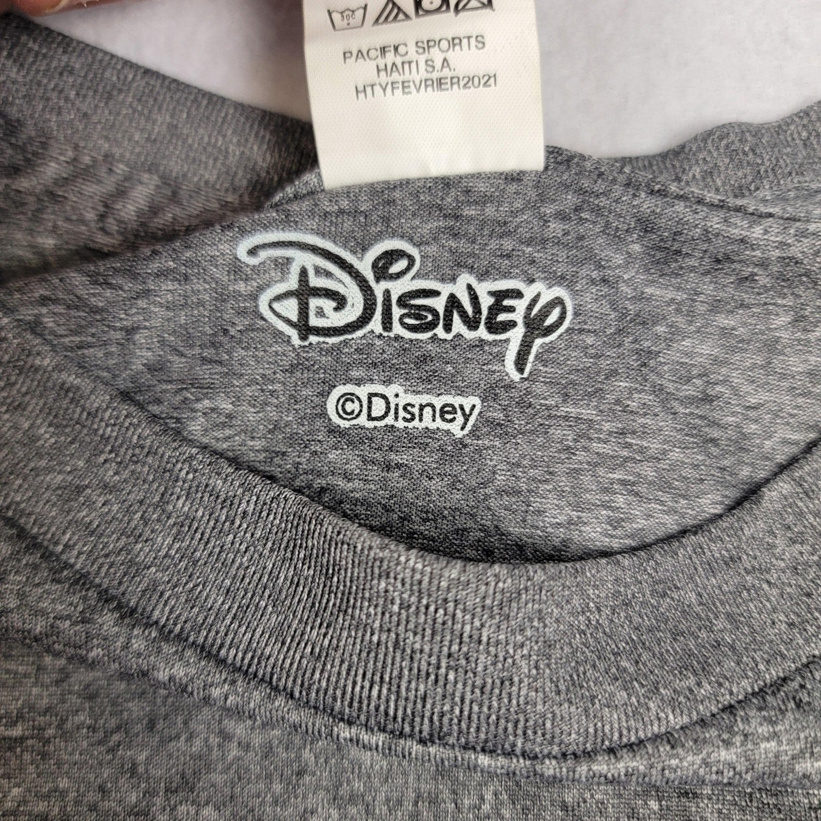 Puma LIGA Jersey Core Shirt Youth XL & Disney Mickey Mouse Line Tshirt Sz L 10687