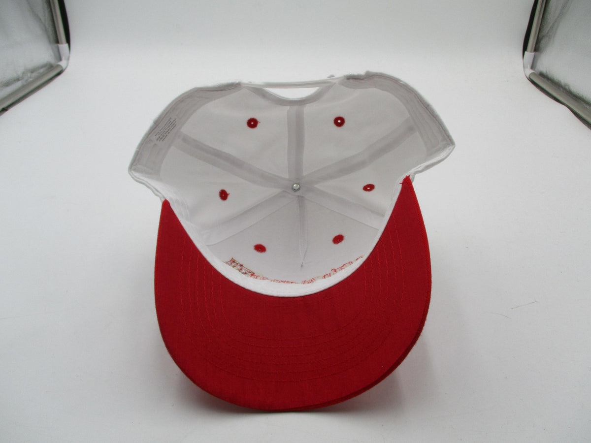 Captain Morgan White Red Adjustable Snapback Hat One Size Rum Distillery Cap9