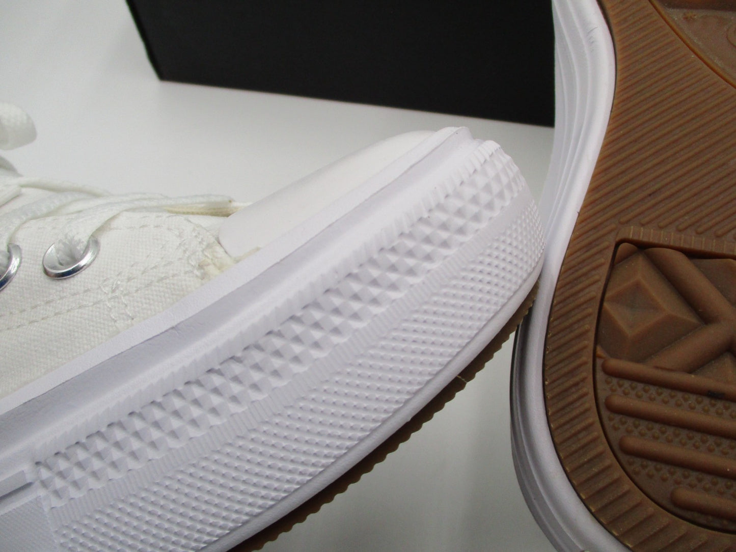 Converse CTAS Lift Platform Hi Canvas Women's Size 7 White 568498C (1B2)9