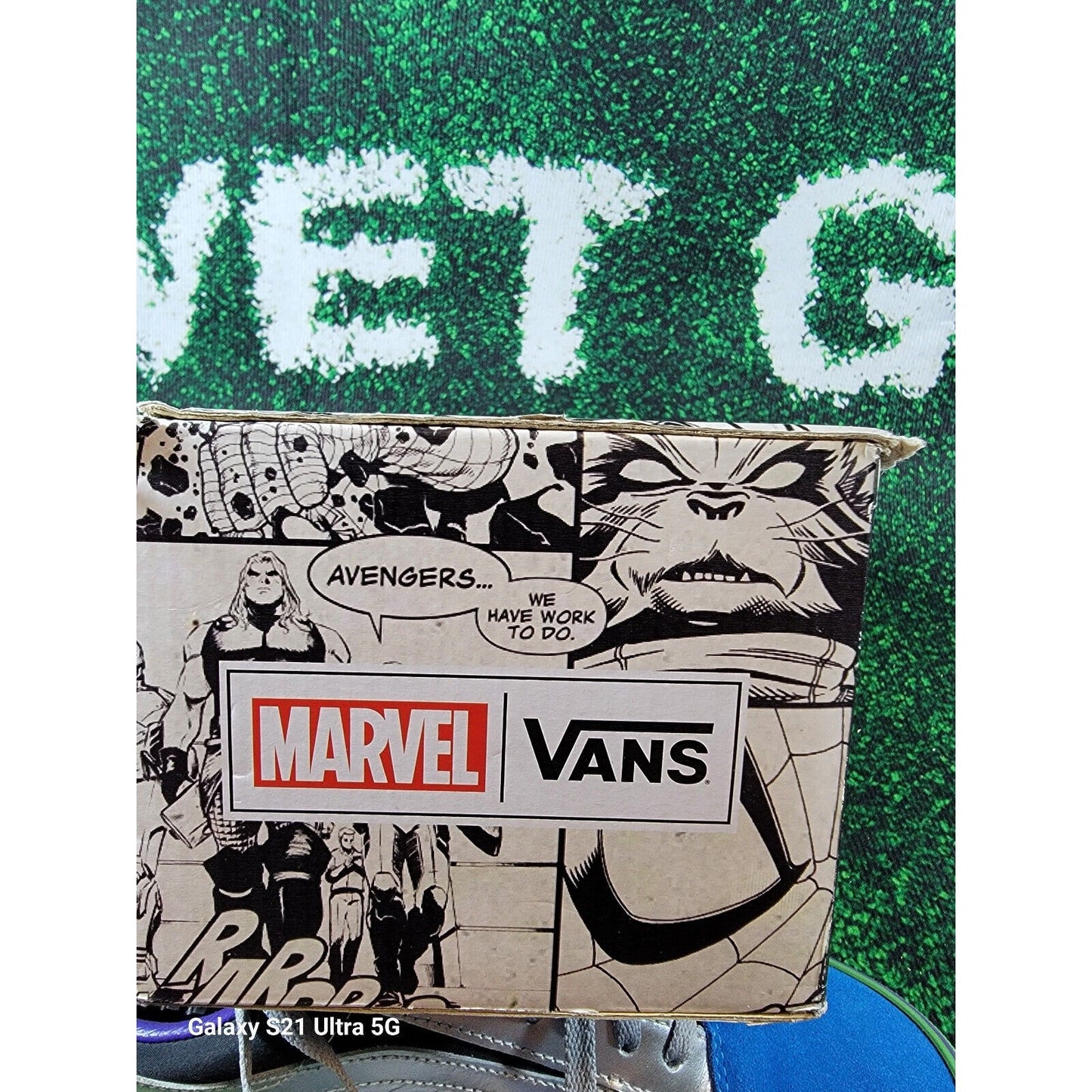 Size 9  VANS Old Skool x Marvel Avengers 201818