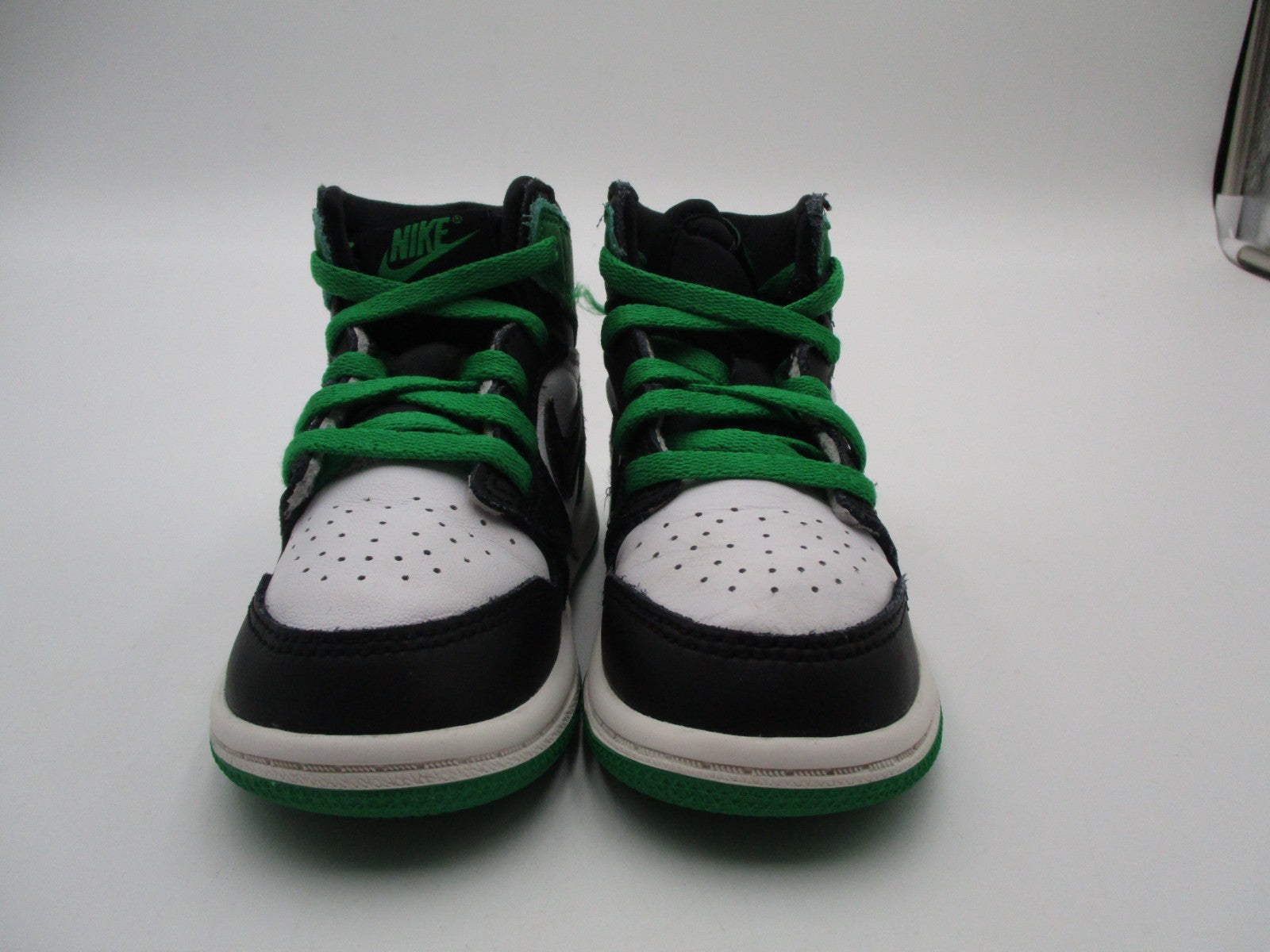 Nike Kids Sneaker Bundle – Royal Blue/Black & Green/White – Sizes 7C + 7Y (1A8)11