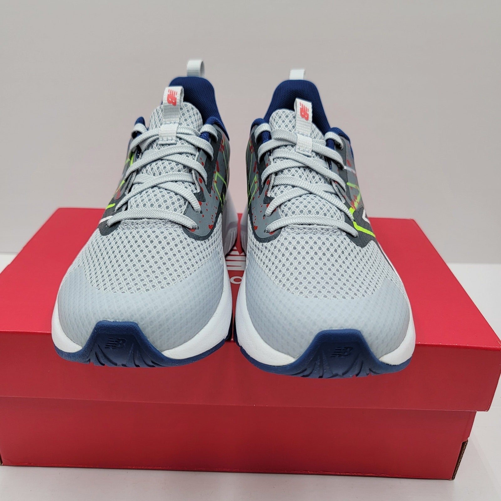 New Balance Rave Run v2 Paint Splatter  Size 4 Big Kid GKRAVKG22