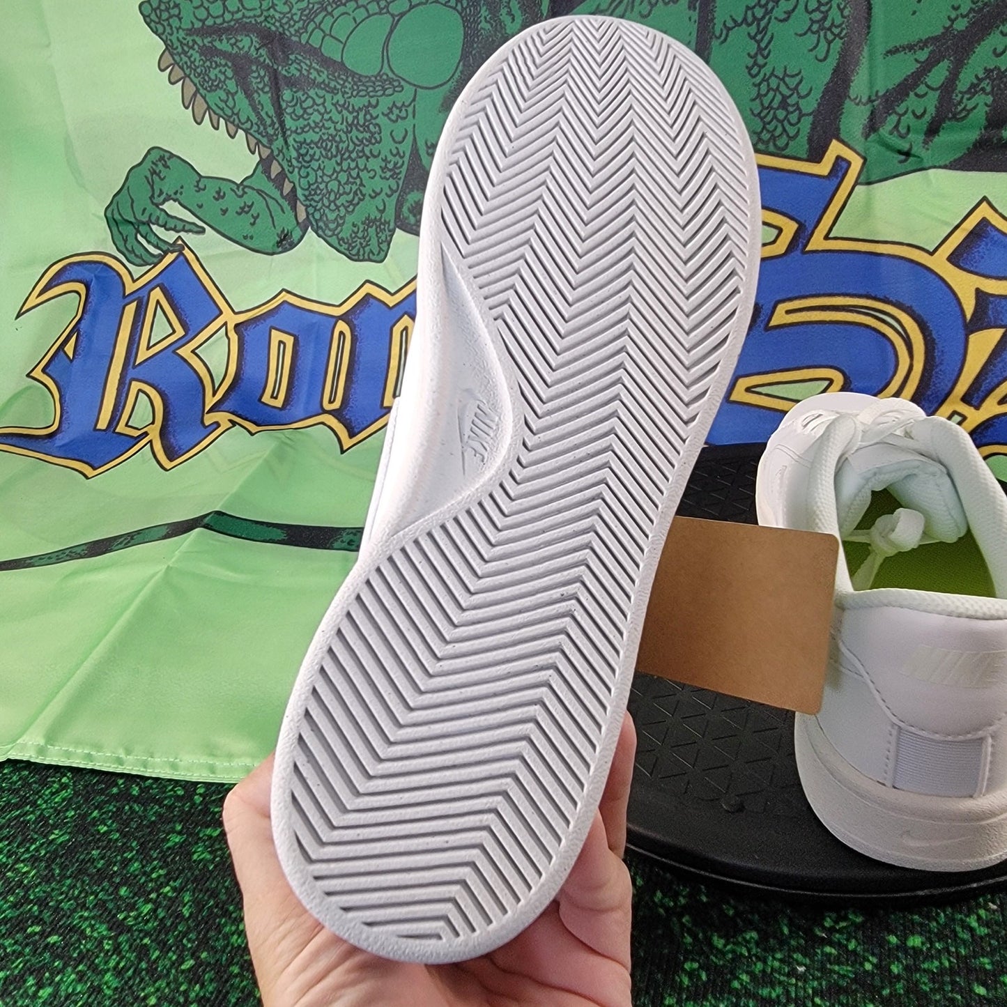 2022 Court Royale 2 Next Nature 'Triple White' Sz 9 NWB4