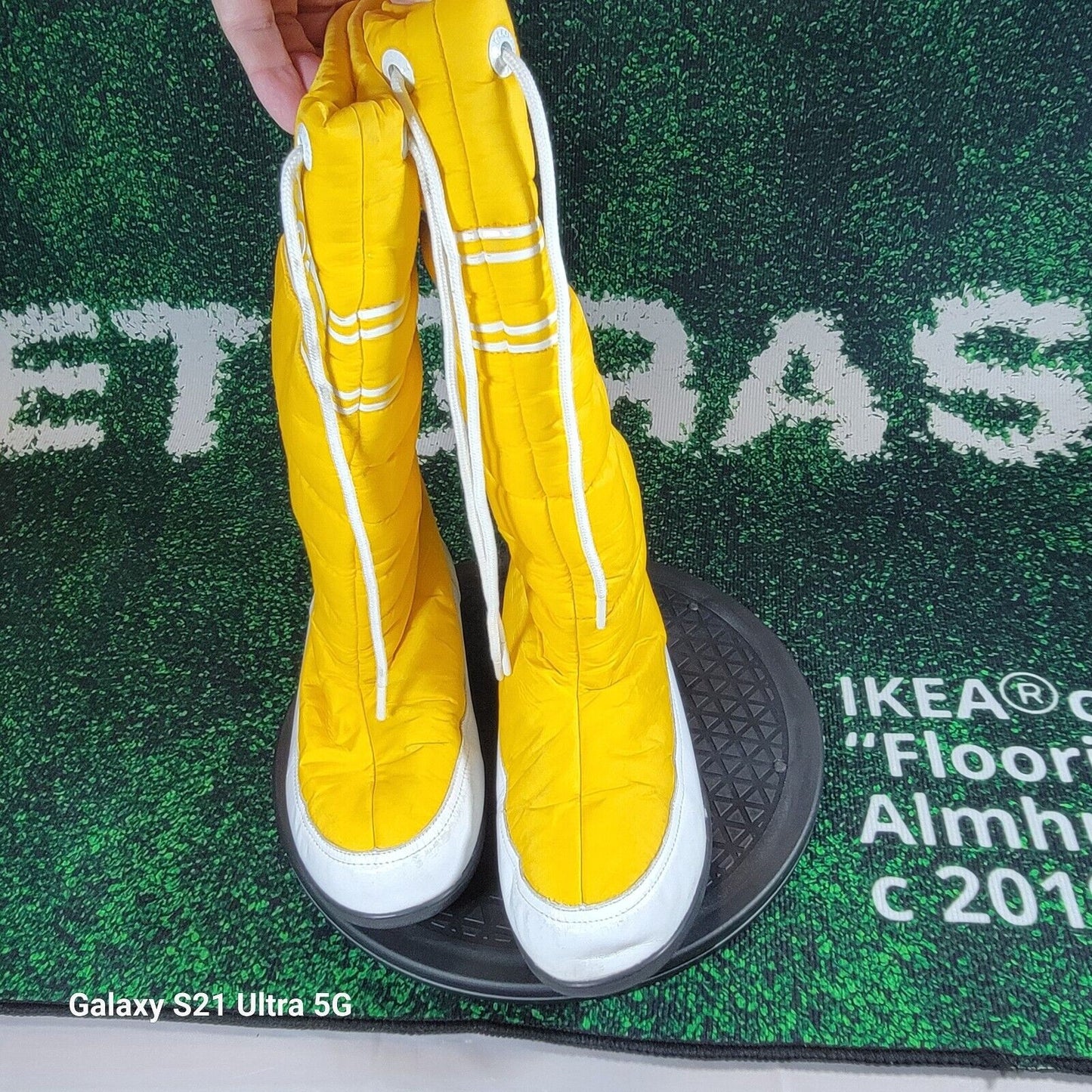 Lacoste Snug Women Puffer Yellow Winter Snow Tall Drawstring Boots 156 Sz 102