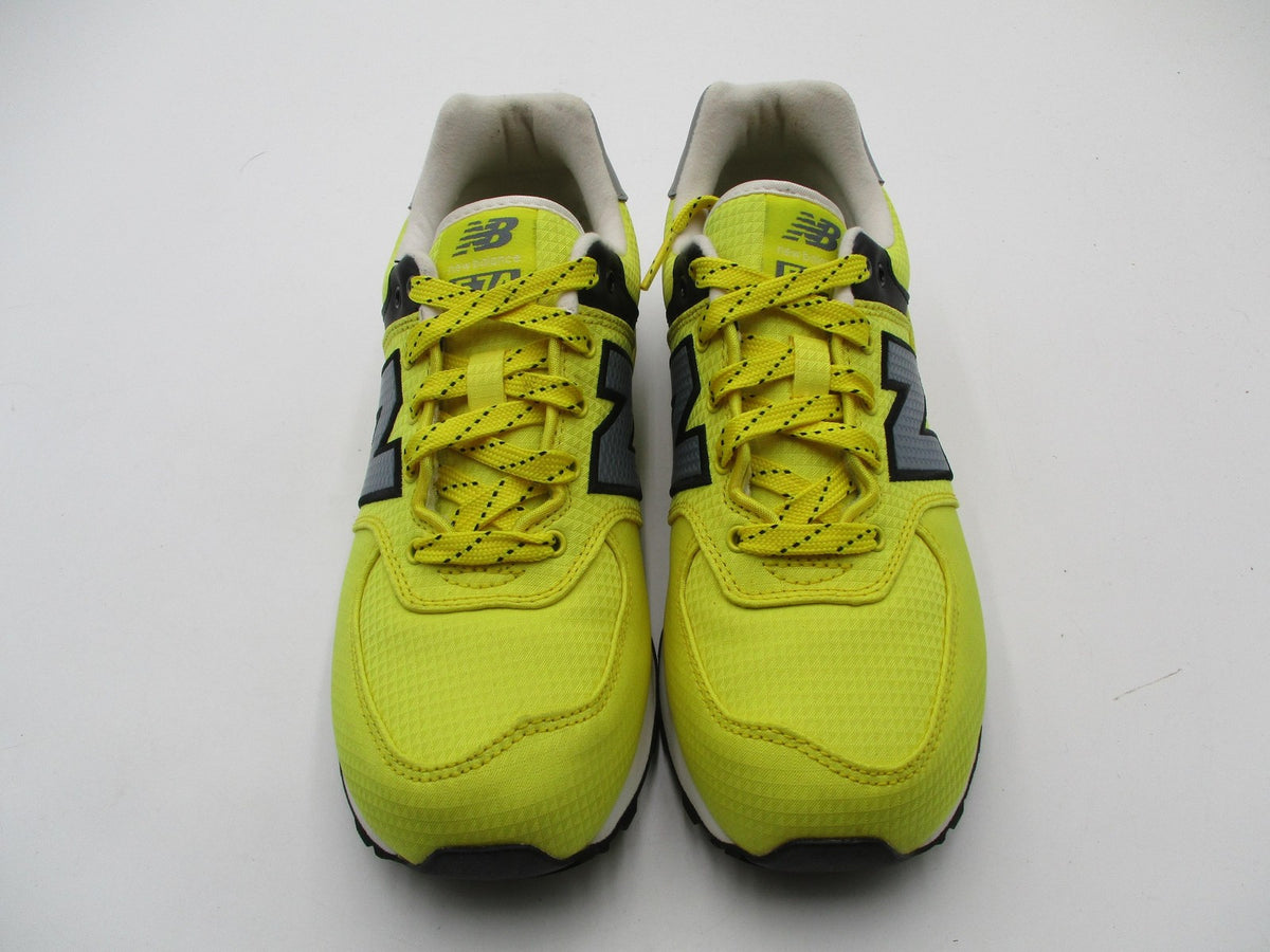 New Balance 574 Shoes Boys Size 4.5 Yellow Black Running Sneakers GC574WR26