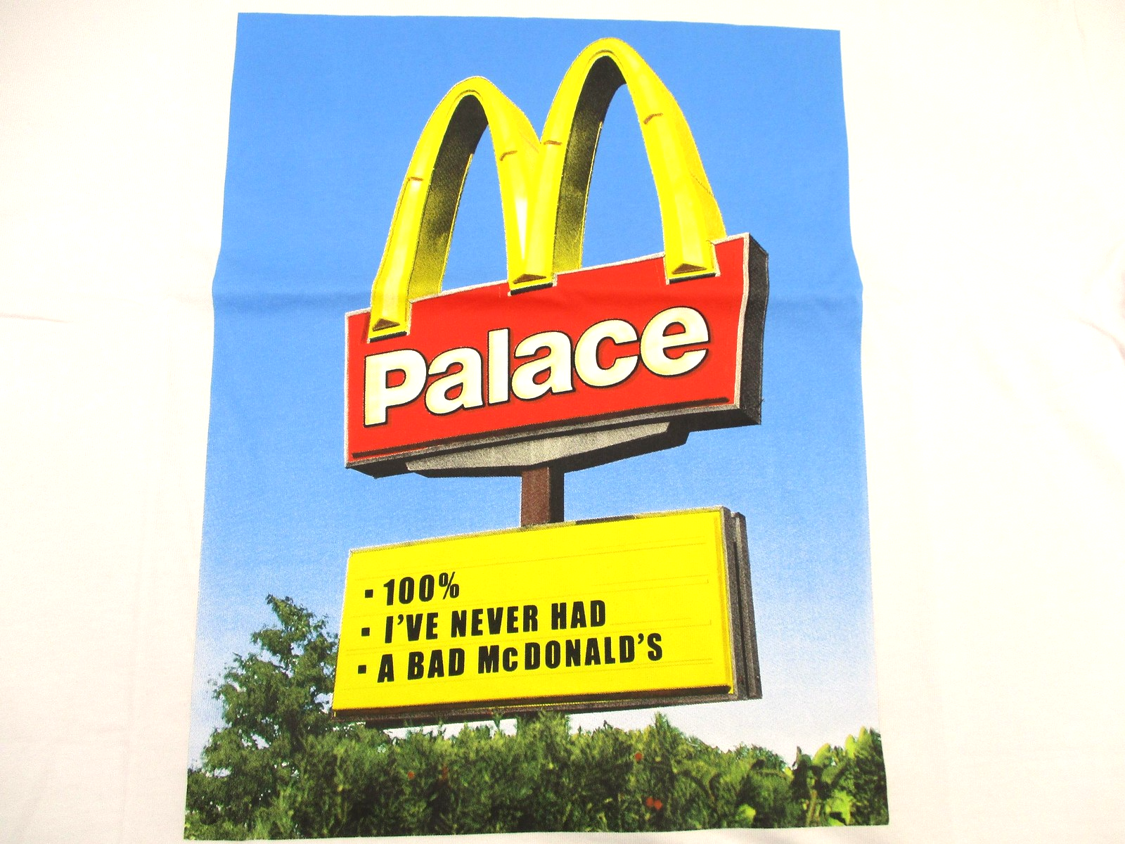 Palace Shirt Mens 2XL White McDonald's Sign Graphic Skate Logo Streetwear