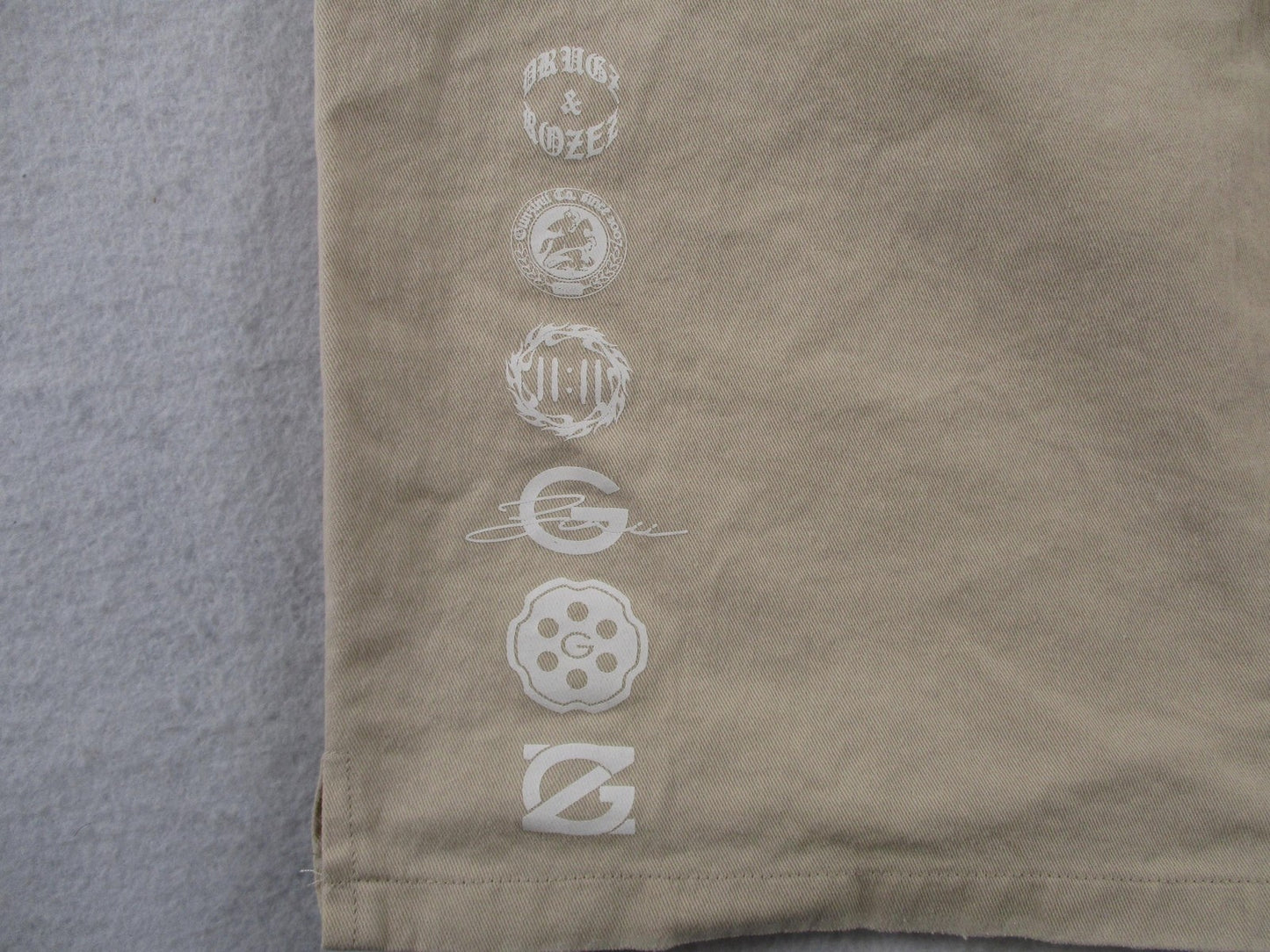 Hard Goods Sample Shorts Men Medium Beige Skull Crossbones Graffiti Chino Canvas6