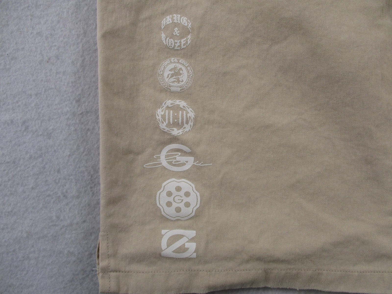 Hard Goods Sample Shorts Men Medium Beige Skull Crossbones Graffiti Chino Canvas6