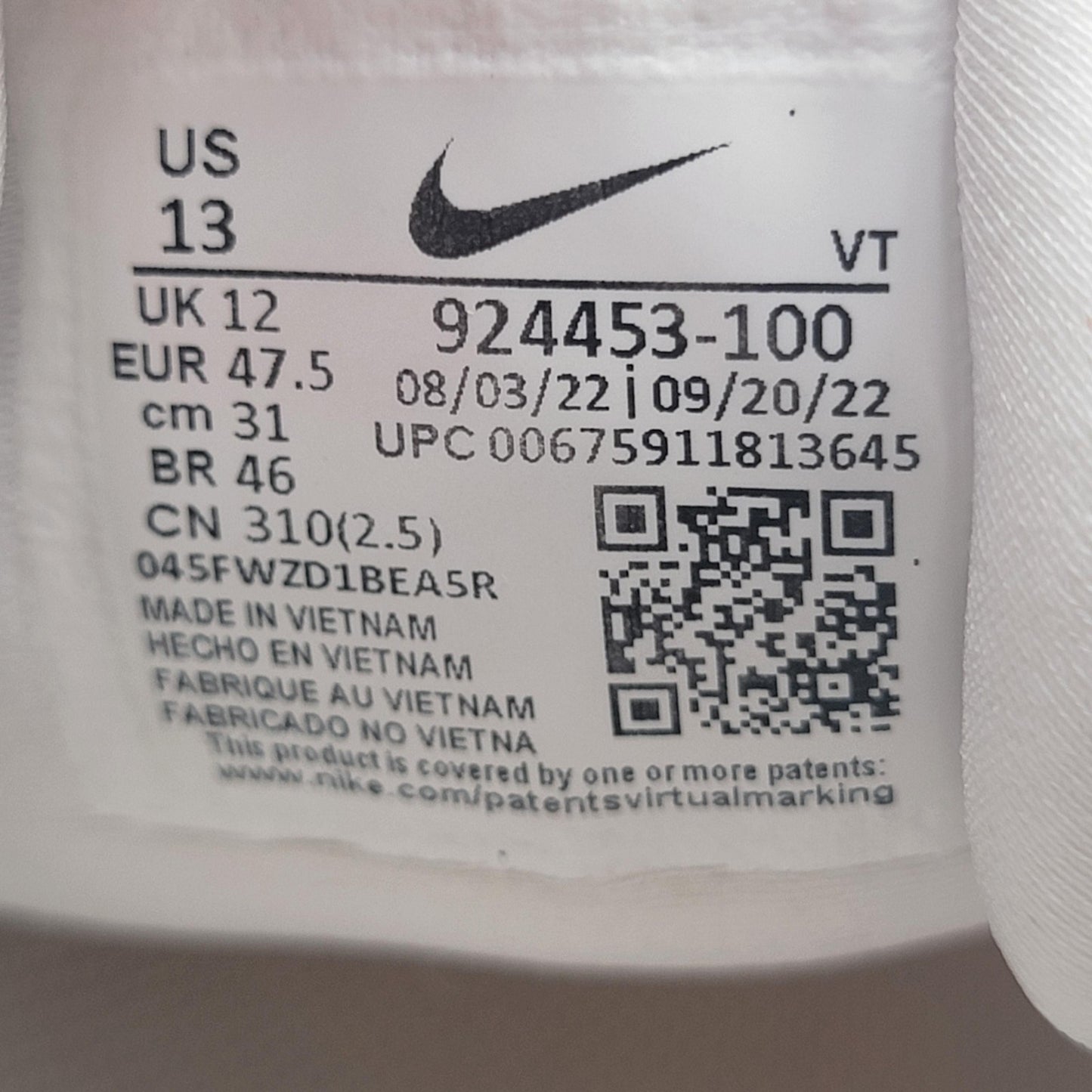 Nike Air VaporMax Plus Shoes Mens Size 13 White Running Sneakers 924453-100 1A312