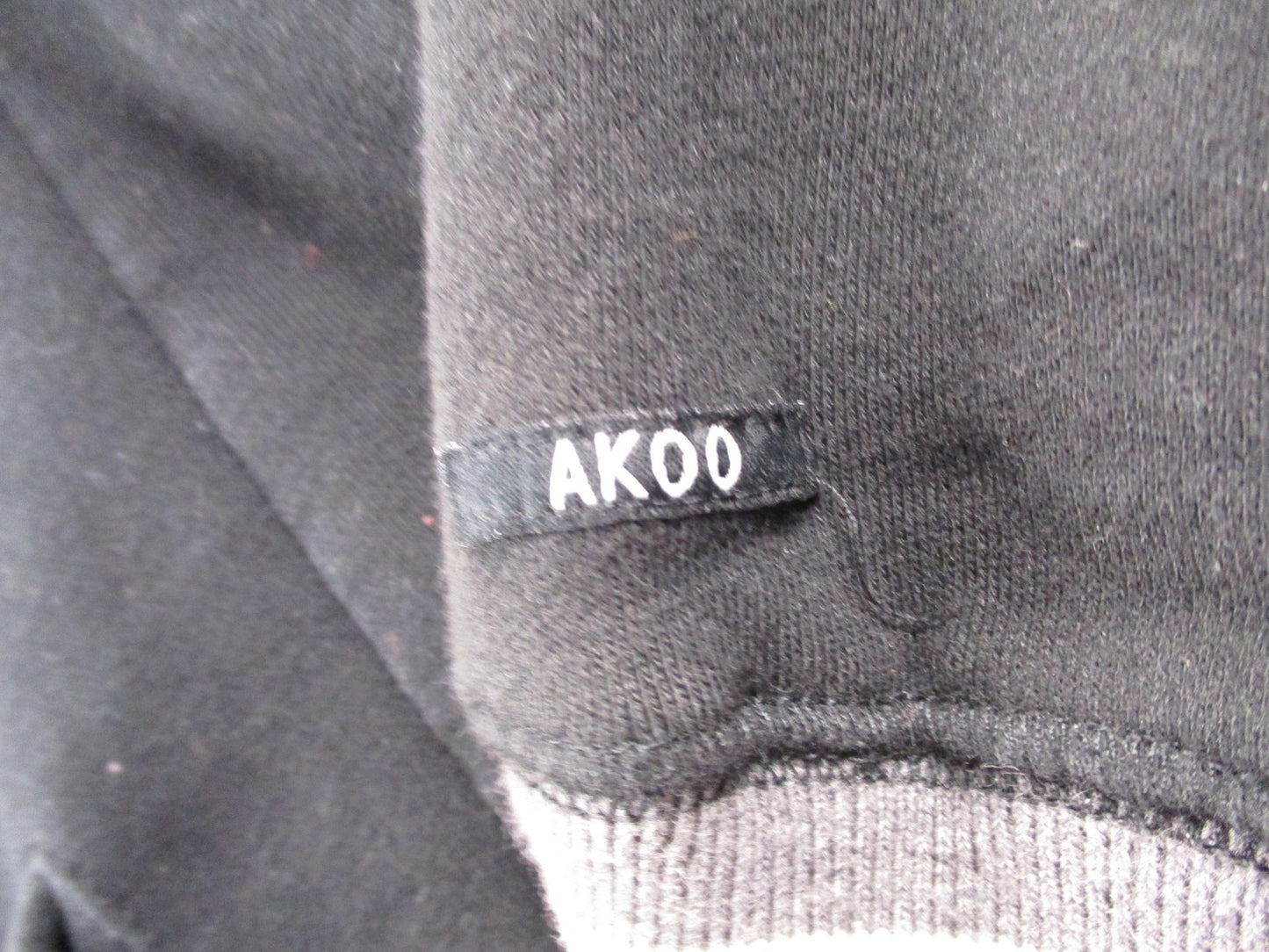 AKOO Hoodie Mens 2XL Black Pullover Fleece Sweatshirt KING Graphic Front 16663