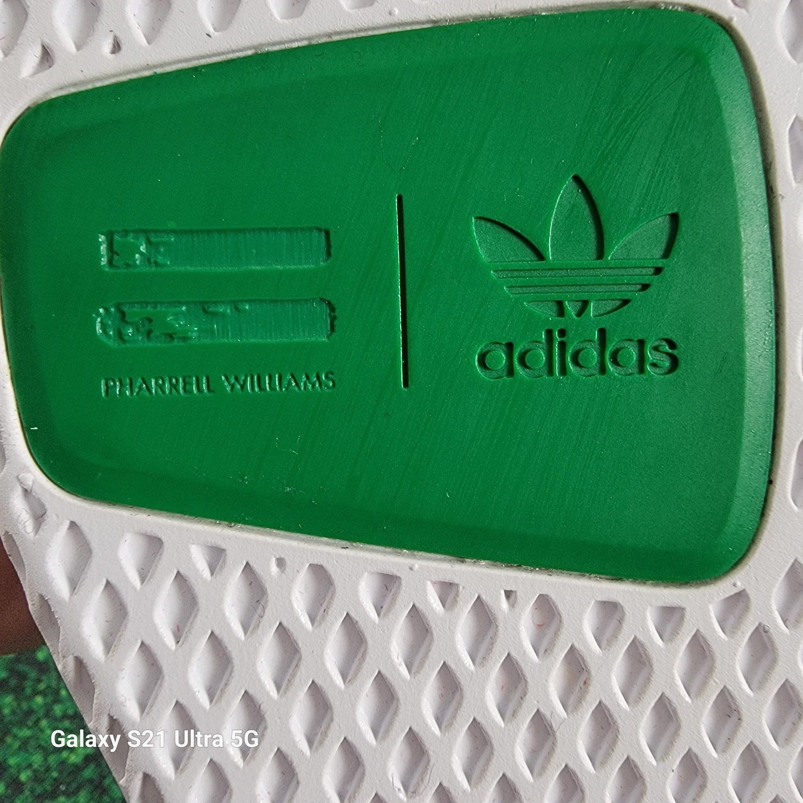 Adidas Pharrell Williams DA9619 Men's Holi Green Athletic Sneaker Shoes Sz 106